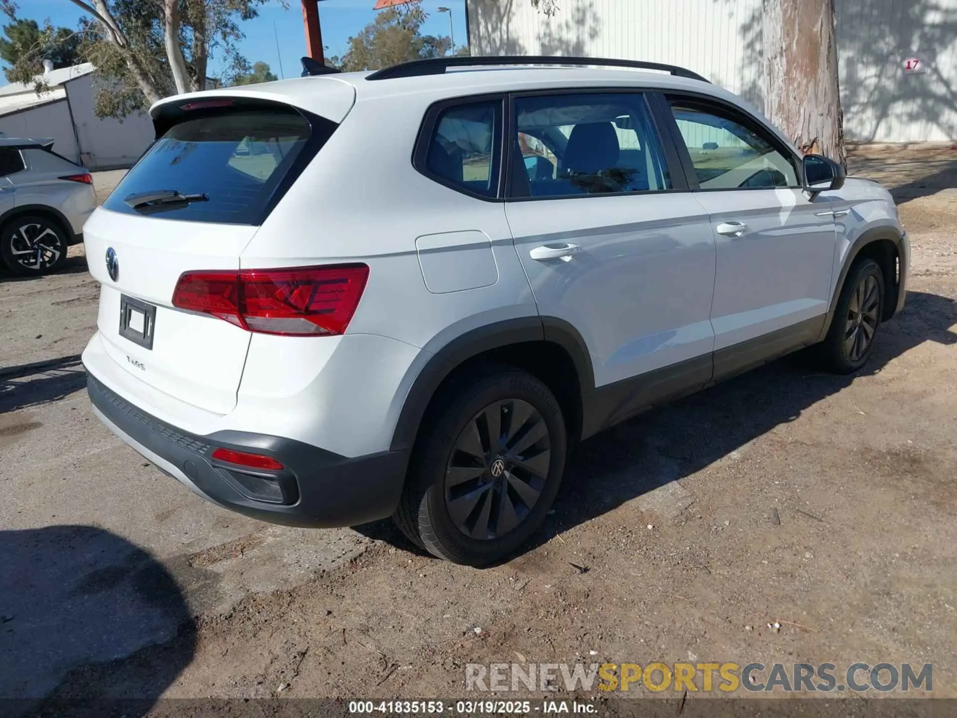 4 fotografías del automóvil dañado 3VVCX7B23PM321393 VOLKSWAGEN TAOS 2023