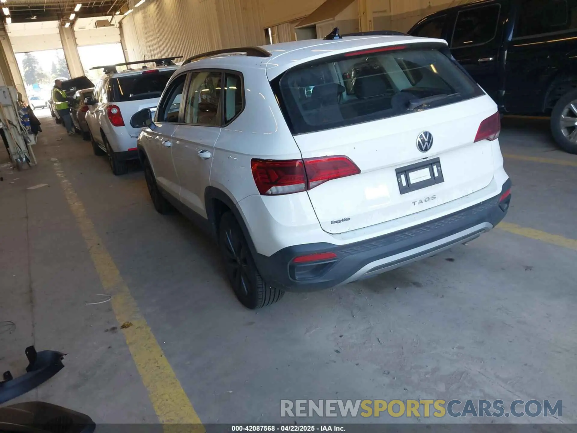 3 fotografías del automóvil dañado 3VVCX7B26PM365145 VOLKSWAGEN TAOS 2023
