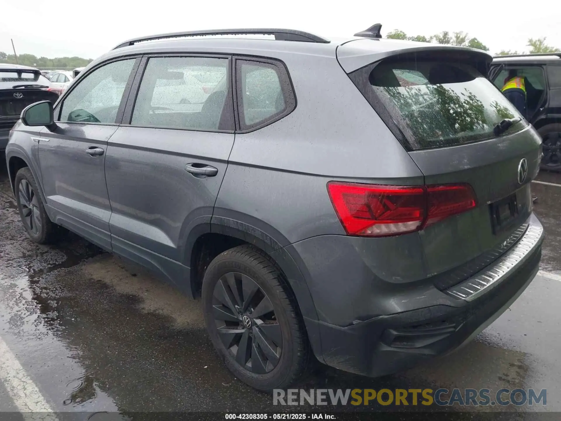 3 fotografías del automóvil dañado 3VVCX7B28PM353224 VOLKSWAGEN TAOS 2023