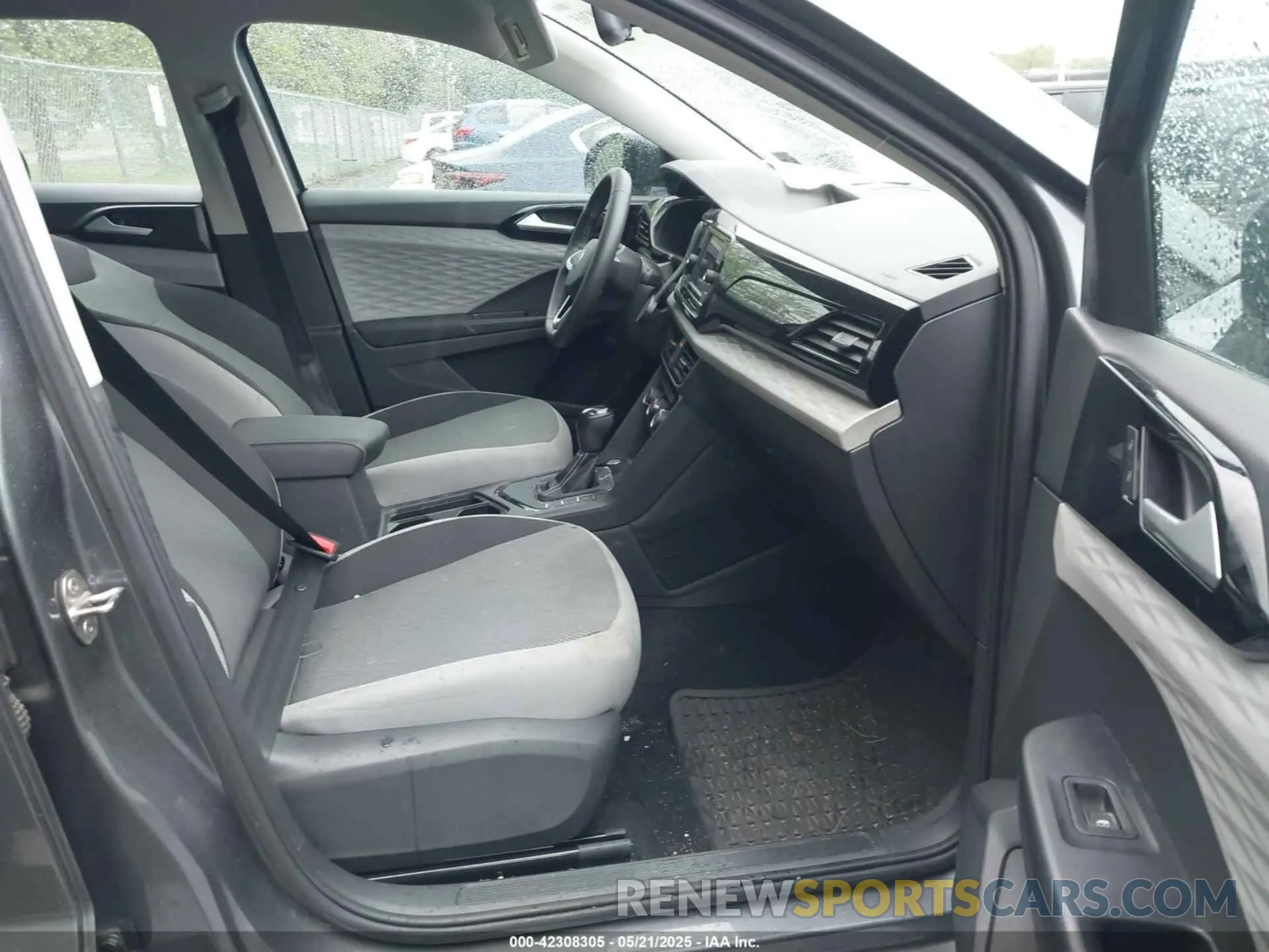 5 fotografías del automóvil dañado 3VVCX7B28PM353224 VOLKSWAGEN TAOS 2023