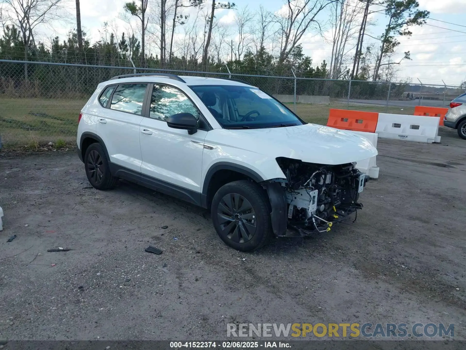1 fotografías del automóvil dañado 3VVCX7B2XPM330477 VOLKSWAGEN TAOS 2023