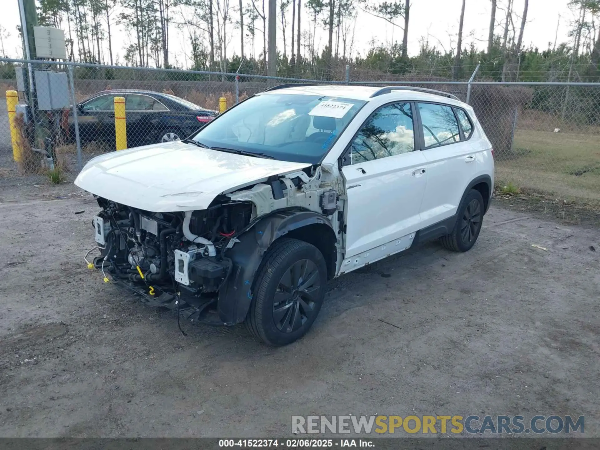 2 fotografías del automóvil dañado 3VVCX7B2XPM330477 VOLKSWAGEN TAOS 2023