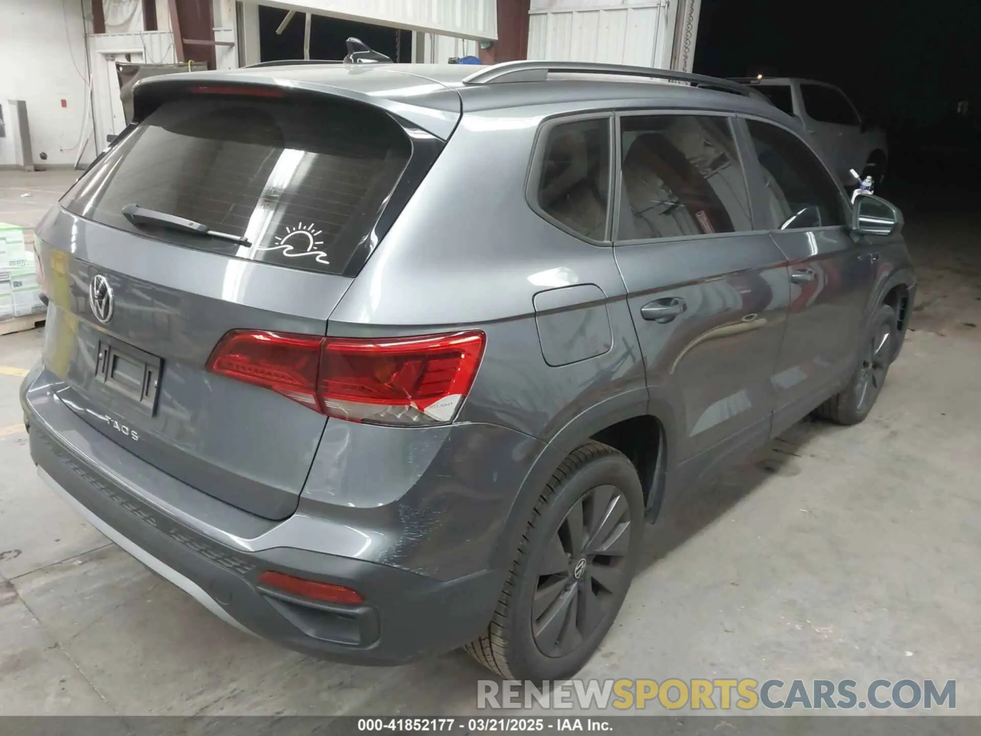 4 fotografías del automóvil dañado 3VVDX7B20PM328807 VOLKSWAGEN TAOS 2023