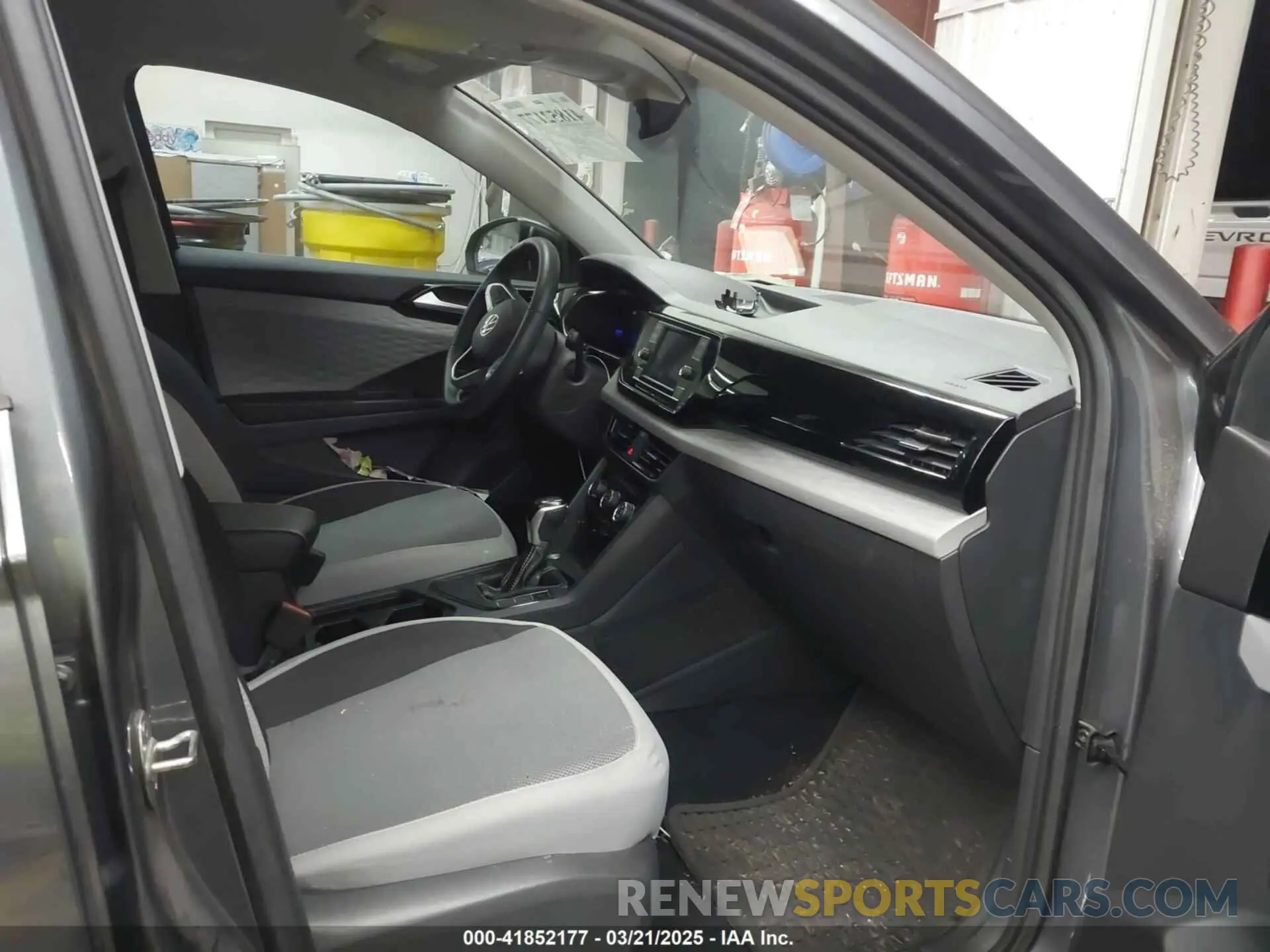 5 fotografías del automóvil dañado 3VVDX7B20PM328807 VOLKSWAGEN TAOS 2023