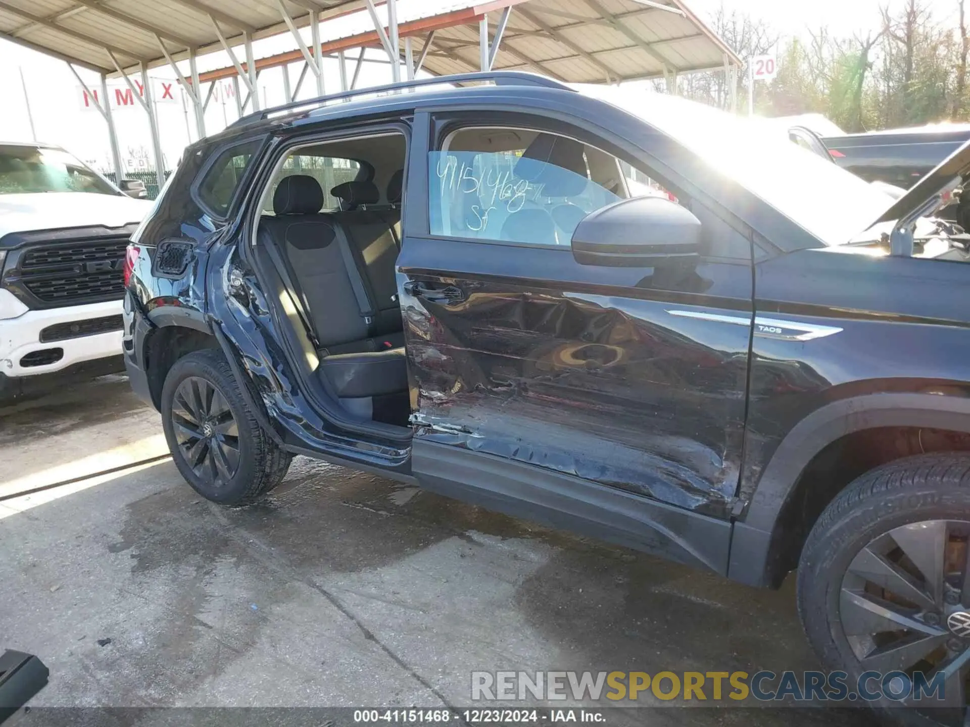 6 fotografías del automóvil dañado 3VVDX7B25PM354495 VOLKSWAGEN TAOS 2023