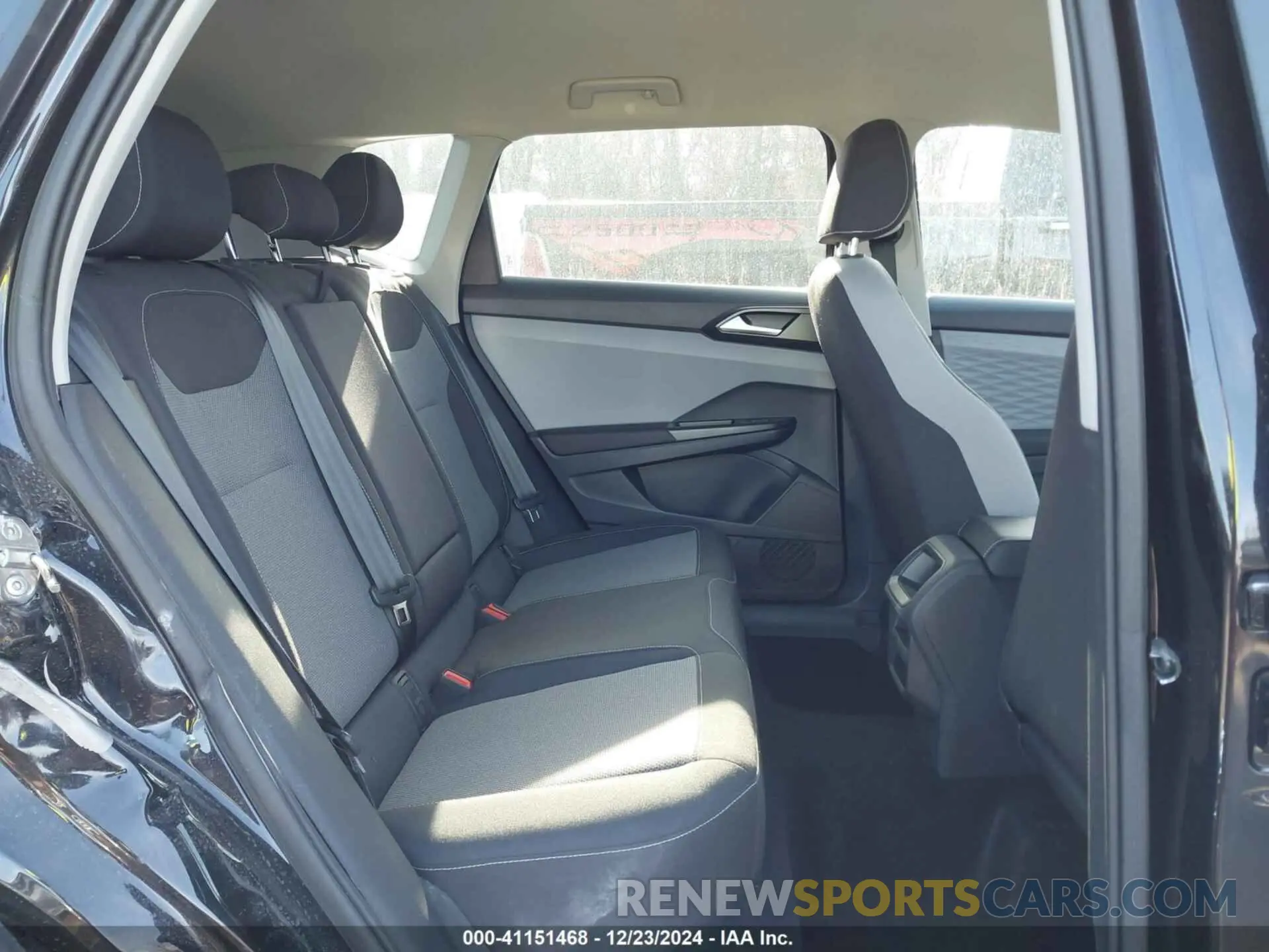8 fotografías del automóvil dañado 3VVDX7B25PM354495 VOLKSWAGEN TAOS 2023