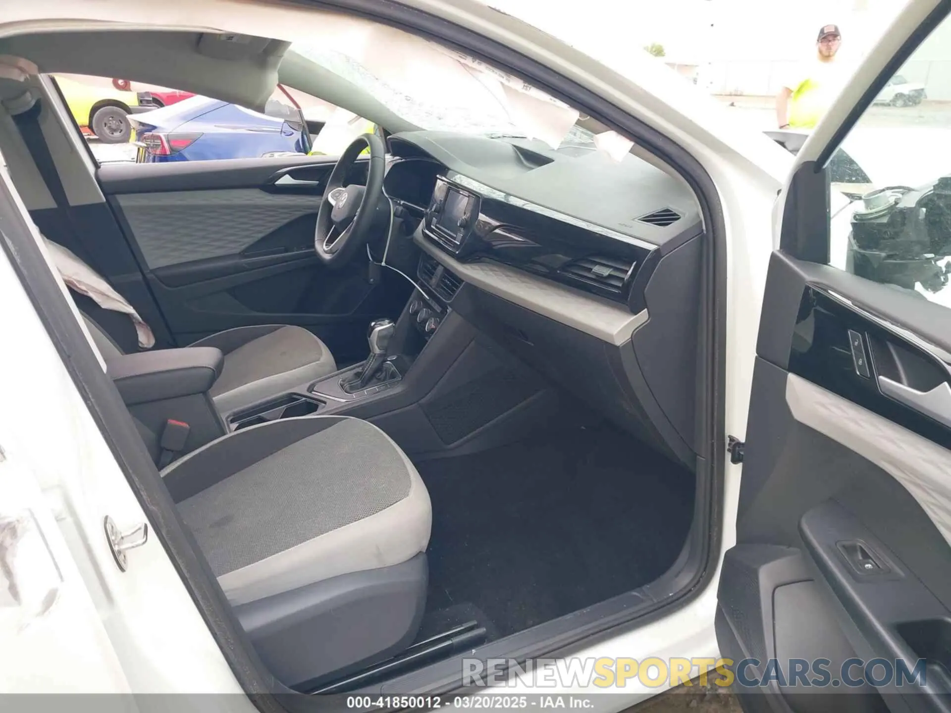 5 fotografías del automóvil dañado 3VVDX7B26PM338533 VOLKSWAGEN TAOS 2023