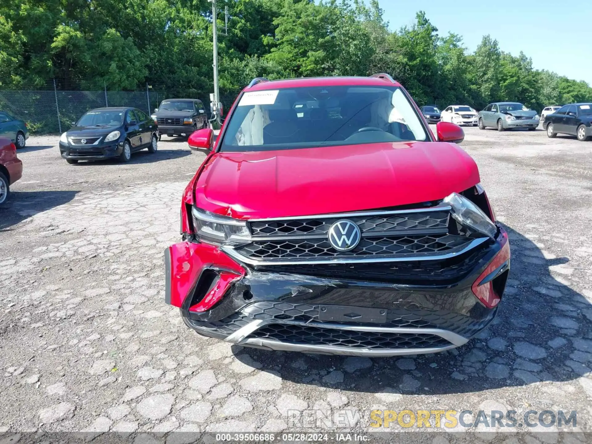 13 fotografías del automóvil dañado 3VVEX7B22PM371551 VOLKSWAGEN TAOS 2023