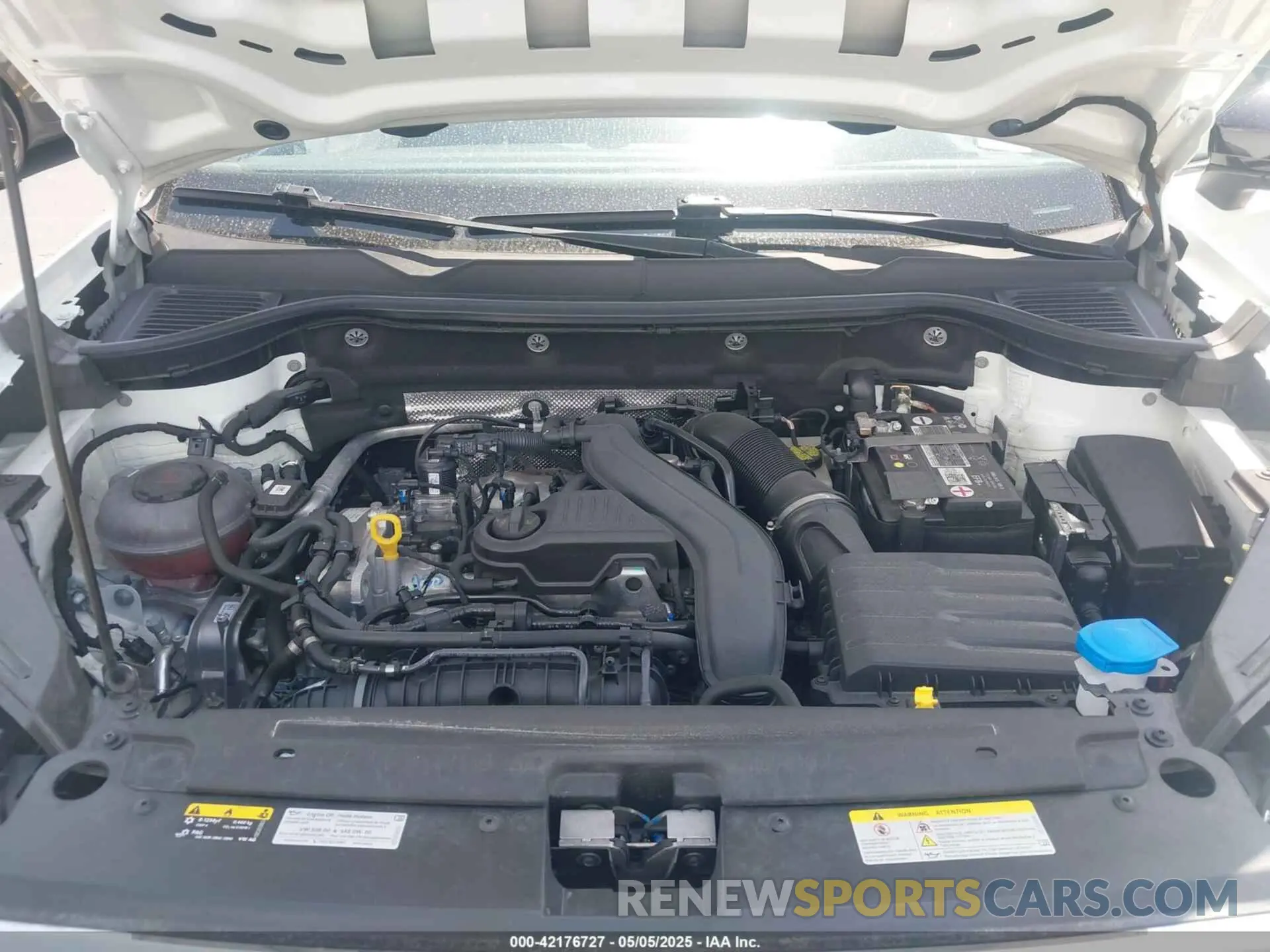 10 fotografías del automóvil dañado 3VVEX7B23PM361966 VOLKSWAGEN TAOS 2023