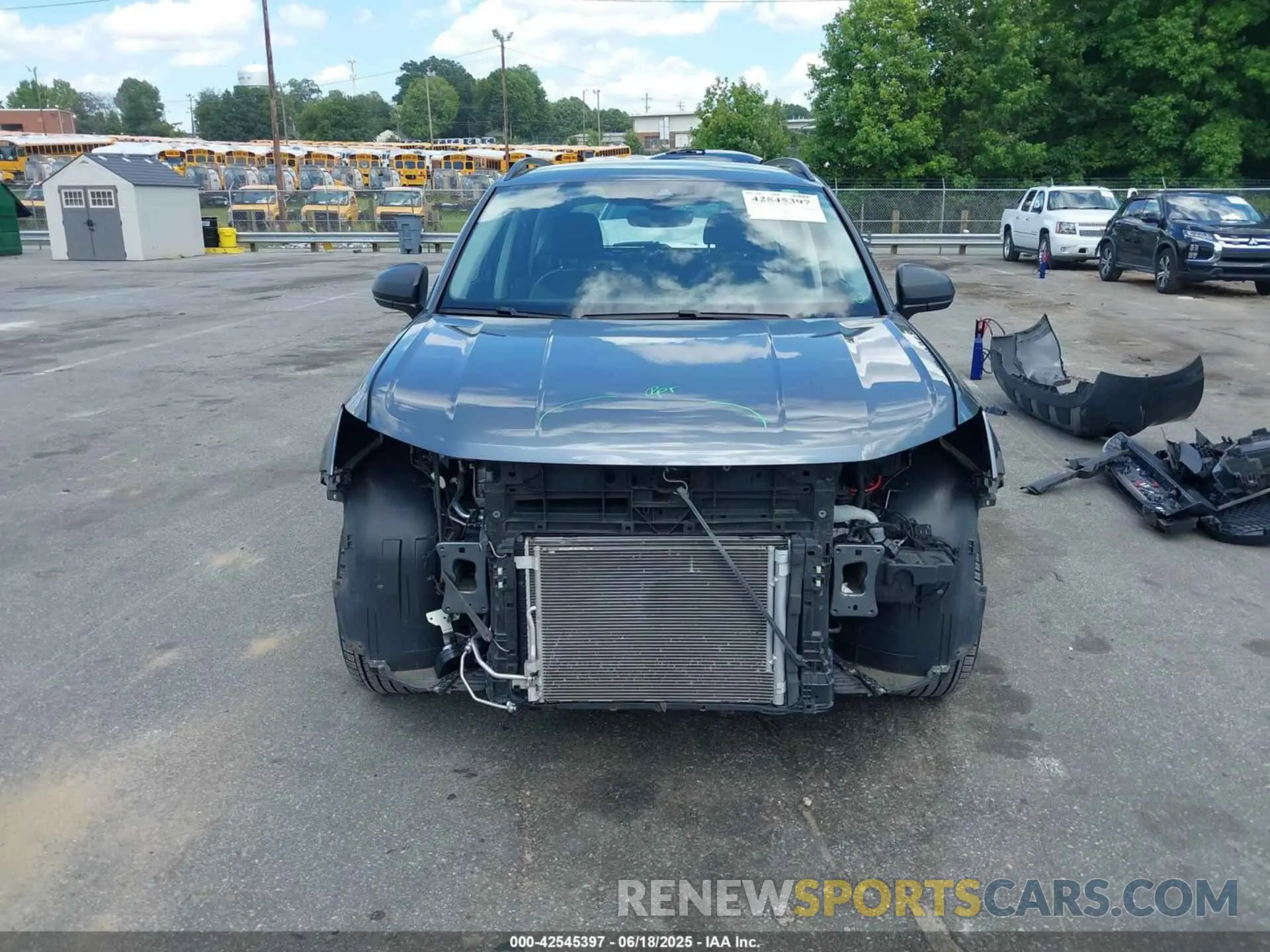 13 fotografías del automóvil dañado 3VVMX7B24PM356965 VOLKSWAGEN TAOS 2023