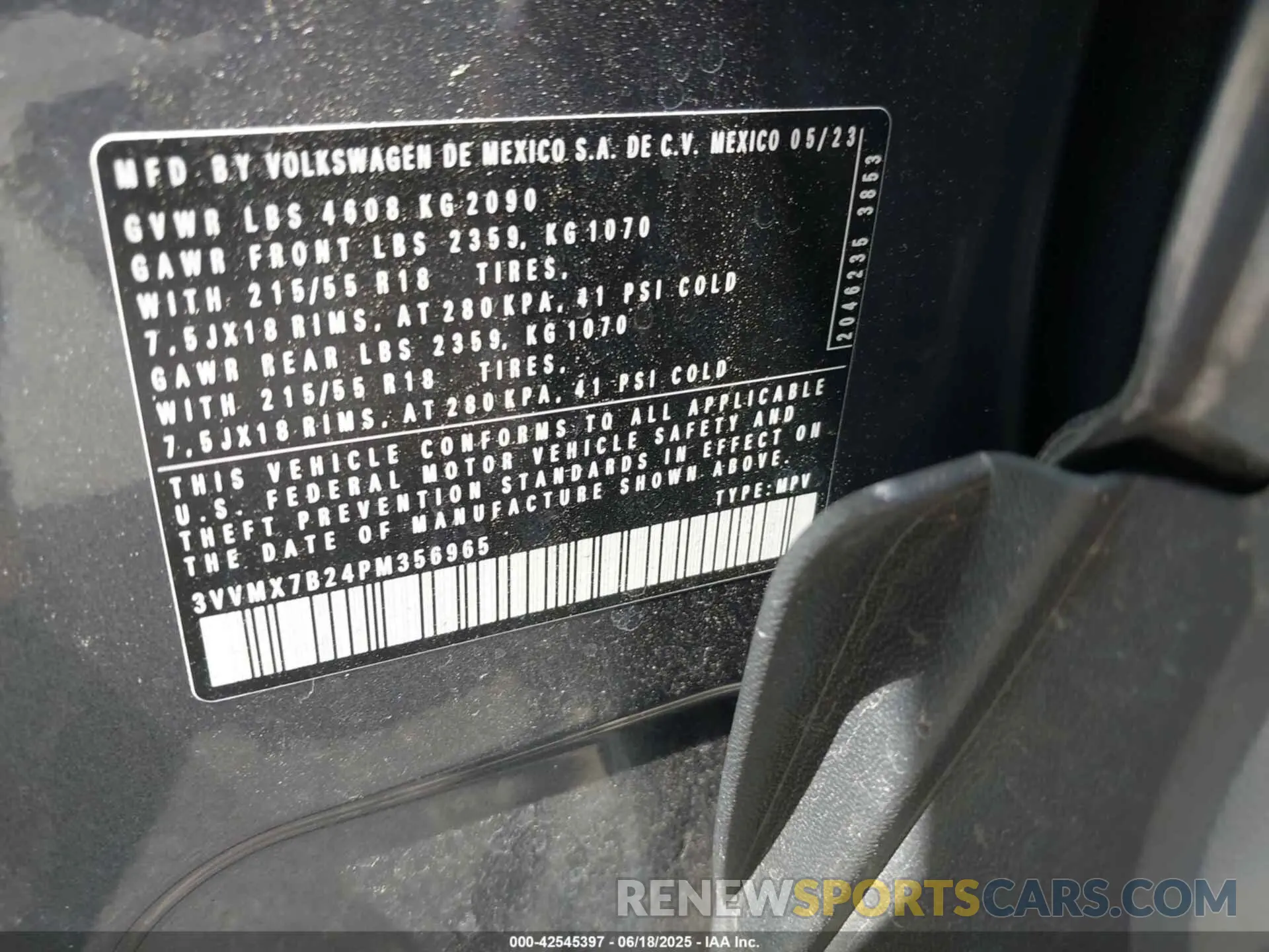 9 fotografías del automóvil dañado 3VVMX7B24PM356965 VOLKSWAGEN TAOS 2023