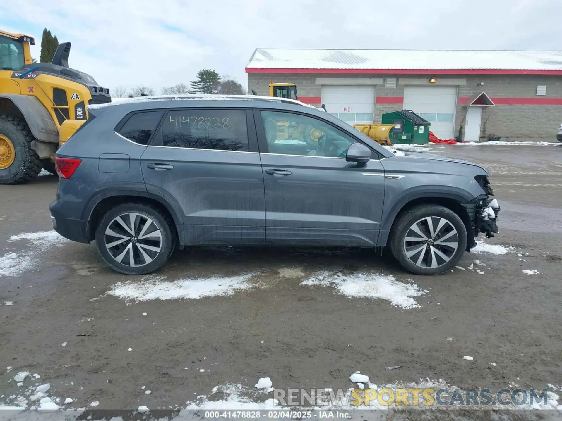 14 fotografías del automóvil dañado 3VVNX7B27PM312043 VOLKSWAGEN TAOS 2023