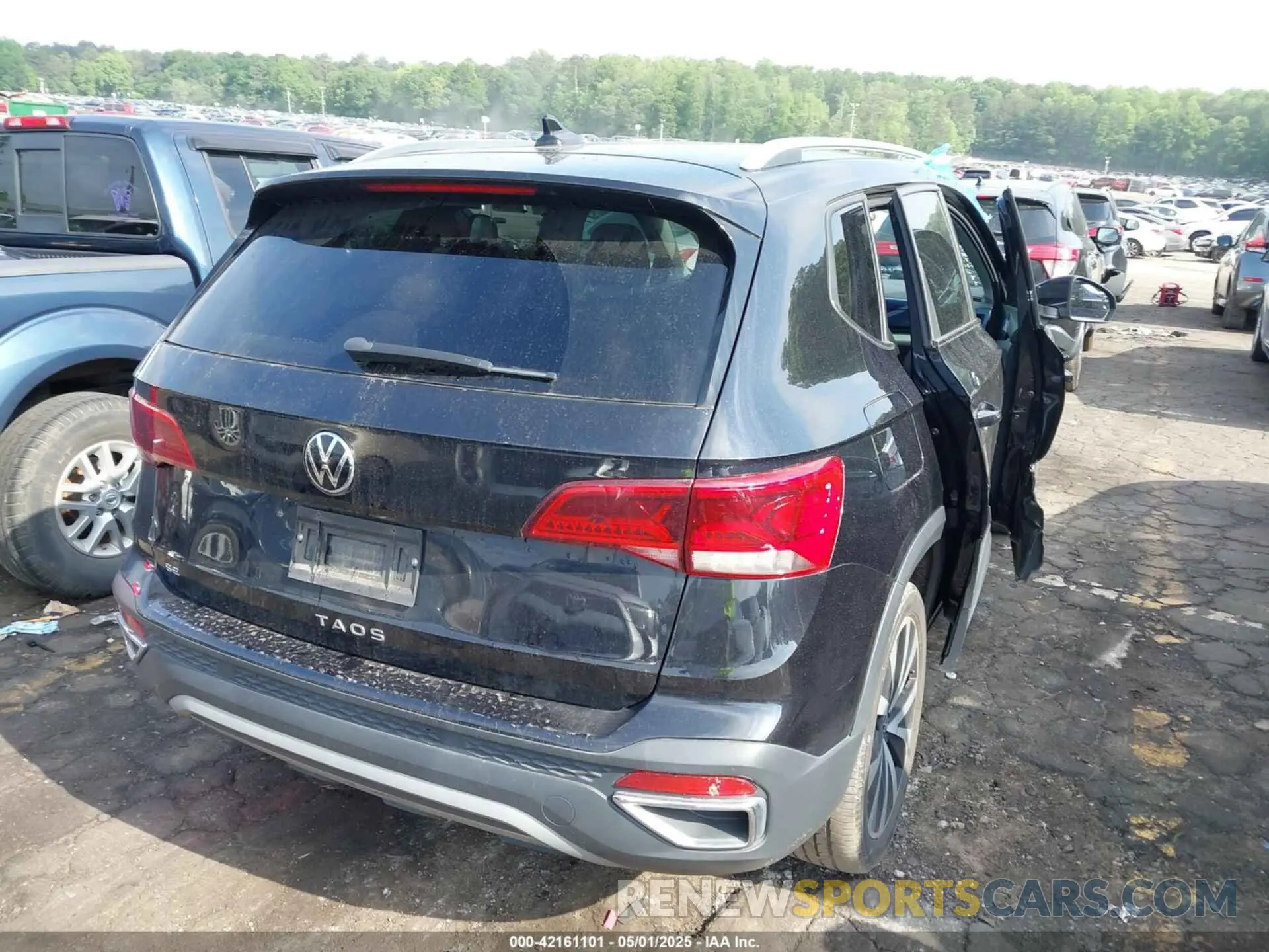 4 fotografías del automóvil dañado 3VVSX7B29PM304772 VOLKSWAGEN TAOS 2023