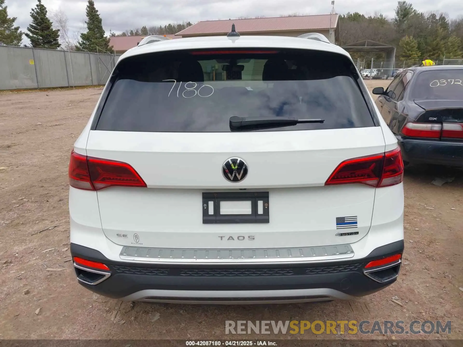 16 fotografías del automóvil dañado 3VVVX7B28PM360666 VOLKSWAGEN TAOS 2023