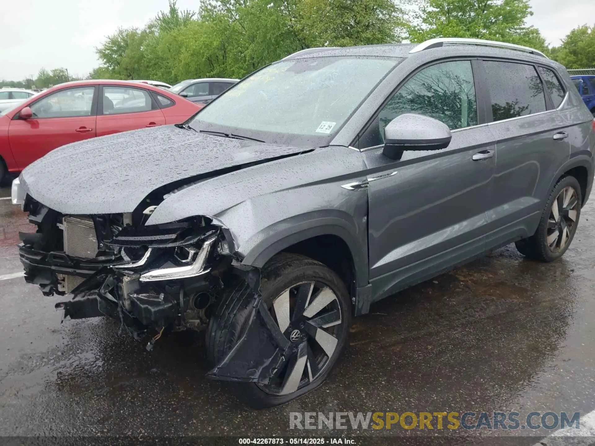 2 fotografías del automóvil dañado 3VV4X7B24RM131268 VOLKSWAGEN TAOS 2024