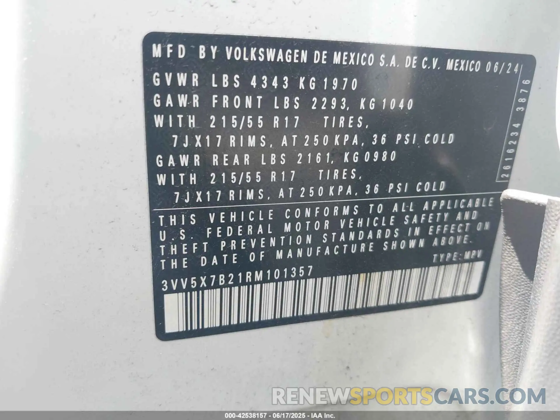 9 fotografías del automóvil dañado 3VV5X7B21RM101357 VOLKSWAGEN TAOS 2024