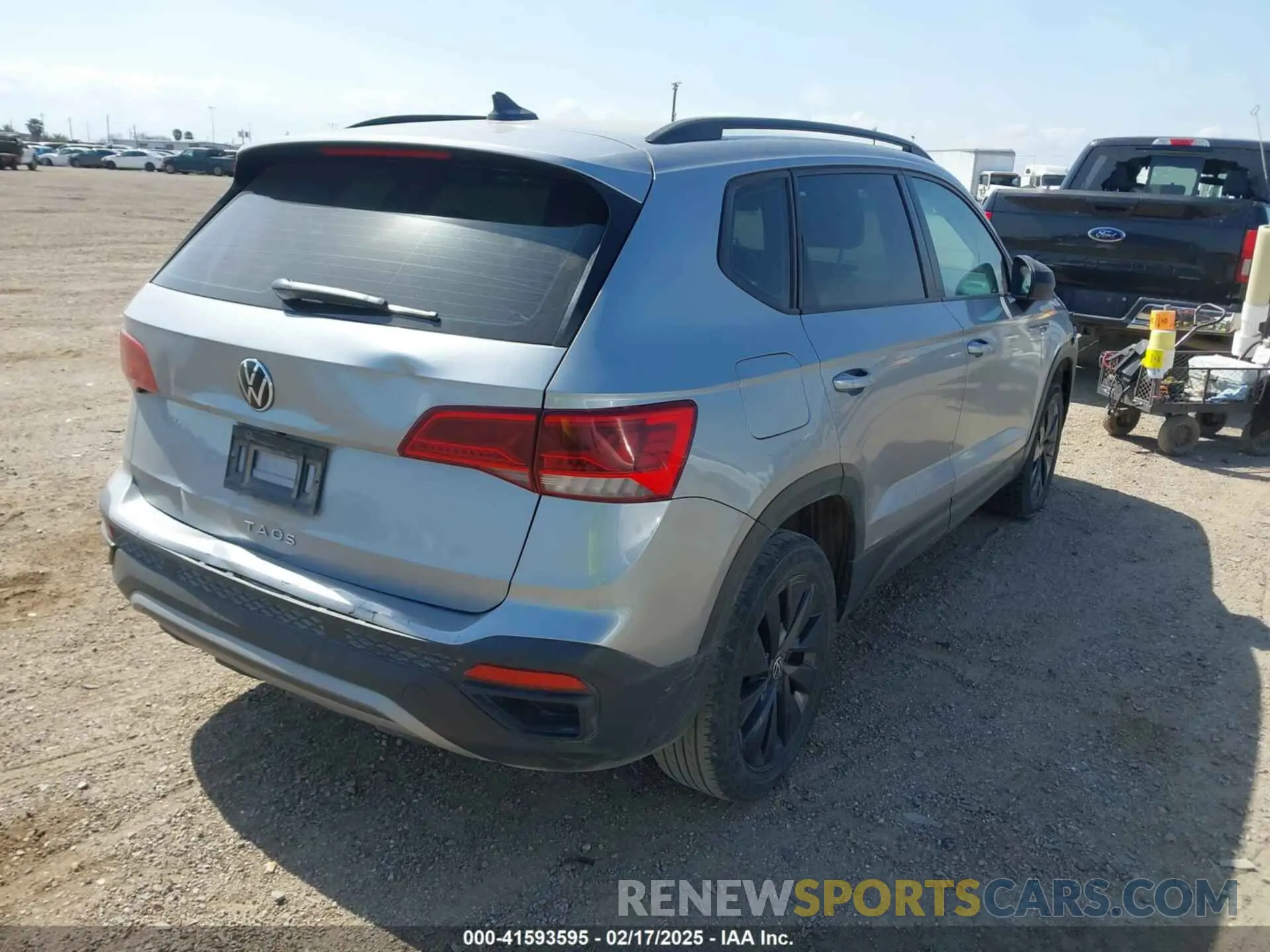 4 fotografías del automóvil dañado 3VV5X7B23RM005844 VOLKSWAGEN TAOS 2024