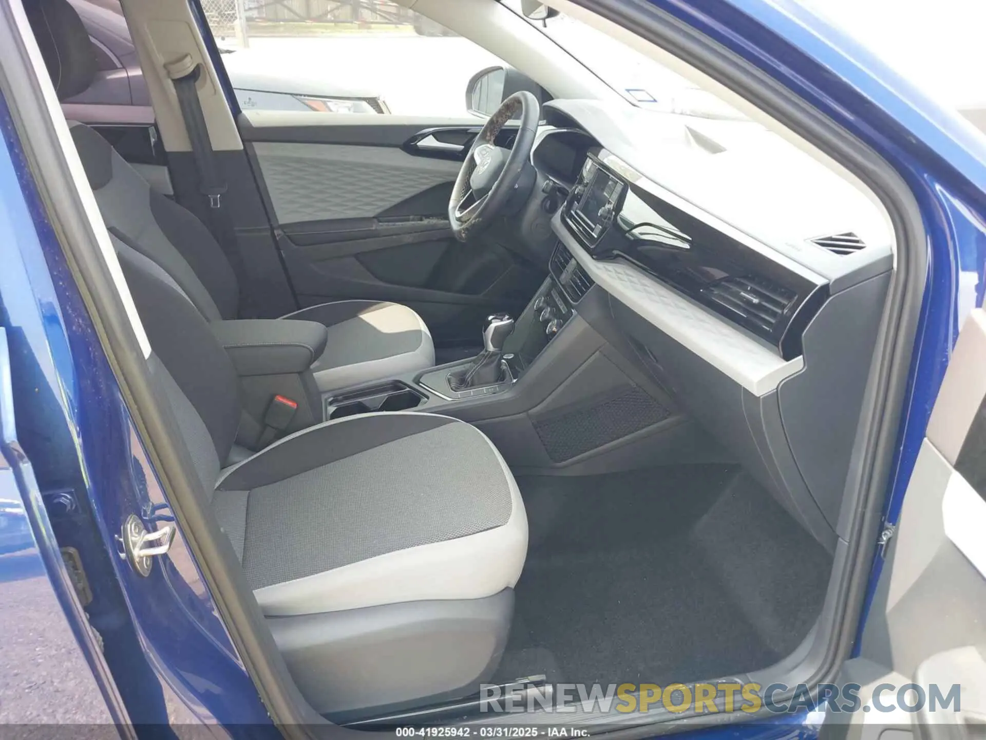5 fotografías del automóvil dañado 3VV5X7B26RM113472 VOLKSWAGEN TAOS 2024