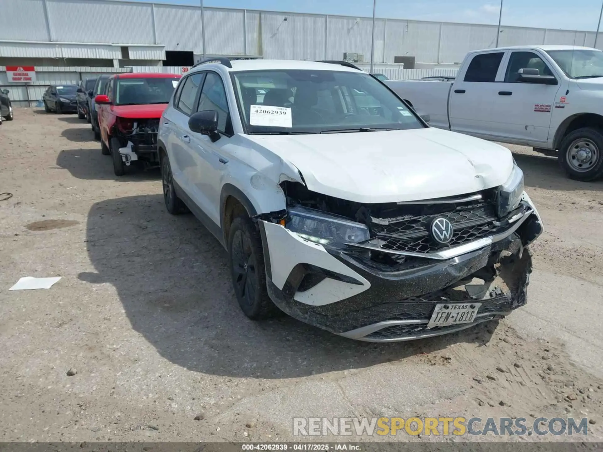 1 fotografías del automóvil dañado 3VV5X7B28RM010019 VOLKSWAGEN TAOS 2024