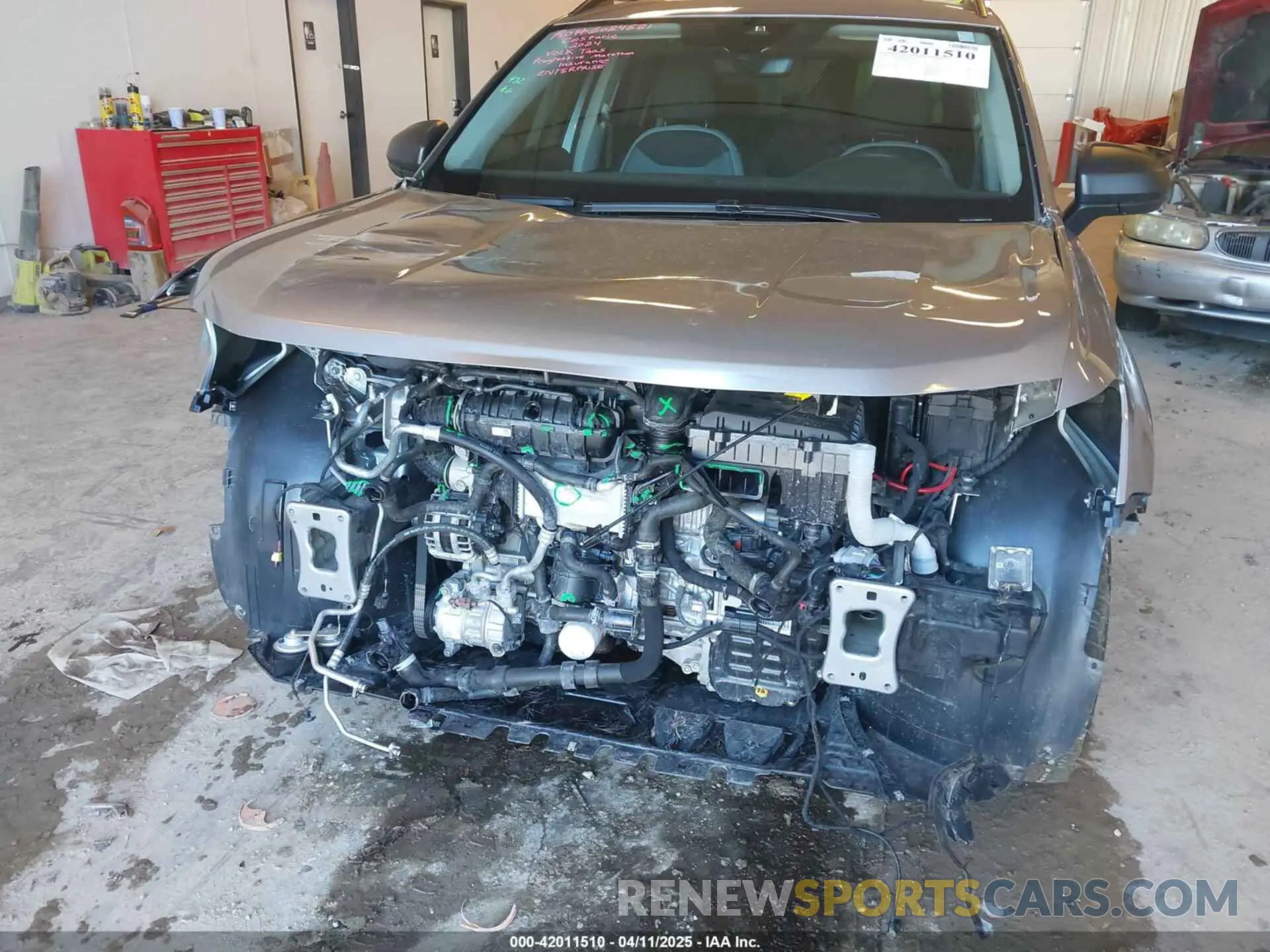 6 fotografías del automóvil dañado 3VV5X7B29RM042736 VOLKSWAGEN TAOS 2024