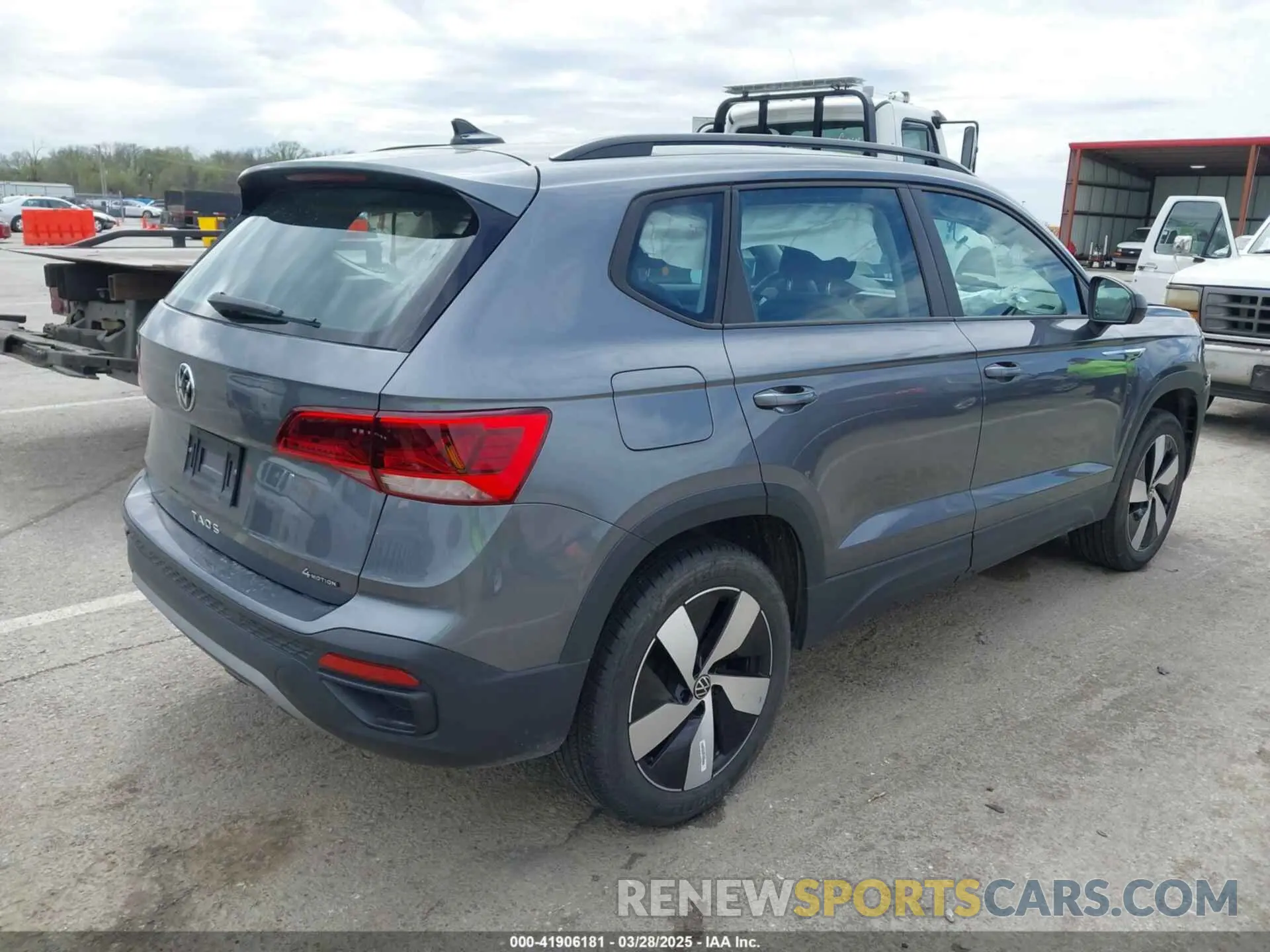 4 fotografías del automóvil dañado 3VV8X7B27RM027178 VOLKSWAGEN TAOS 2024