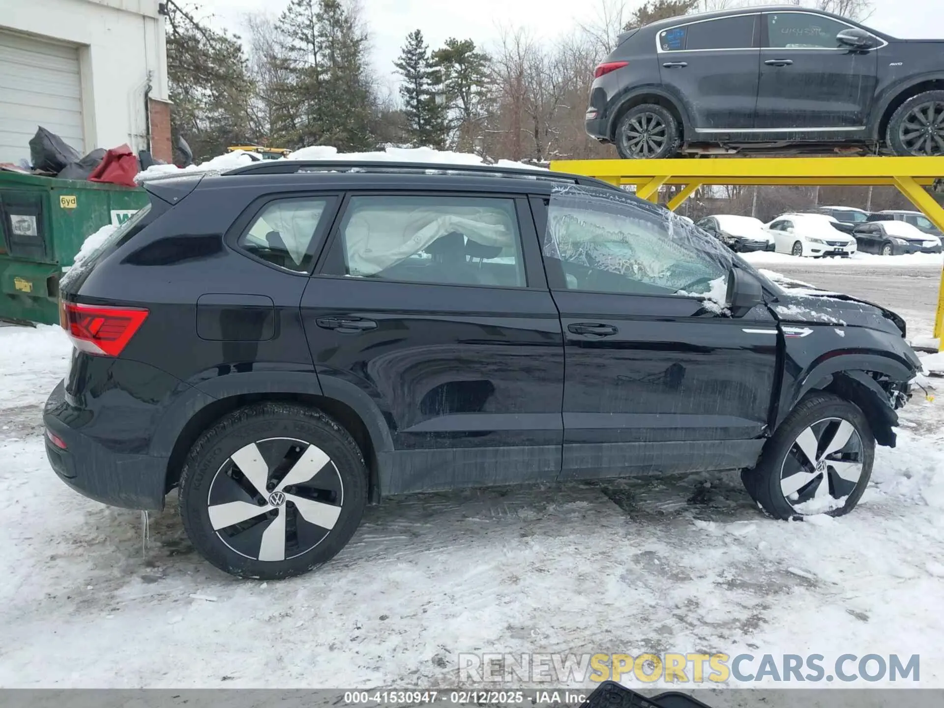 13 fotografías del automóvil dañado 3VV8X7B2XRM116887 VOLKSWAGEN TAOS 2024