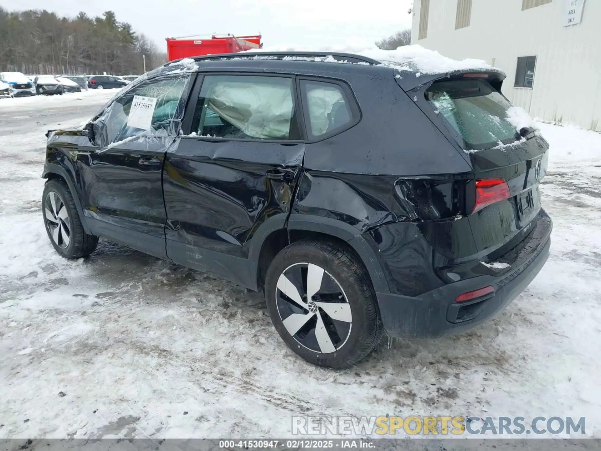 3 fotografías del automóvil dañado 3VV8X7B2XRM116887 VOLKSWAGEN TAOS 2024