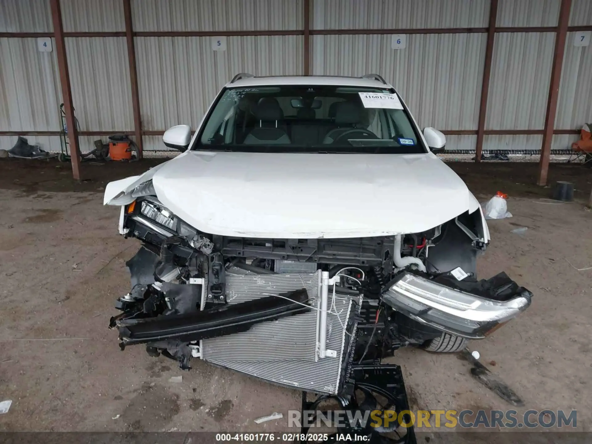 12 fotografías del automóvil dañado 3VVEX7B20RM002688 VOLKSWAGEN TAOS 2024