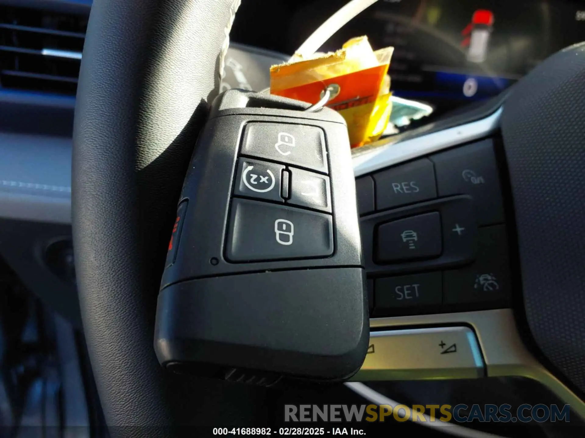 11 fotografías del automóvil dañado 3VVEX7B28RM004916 VOLKSWAGEN TAOS 2024