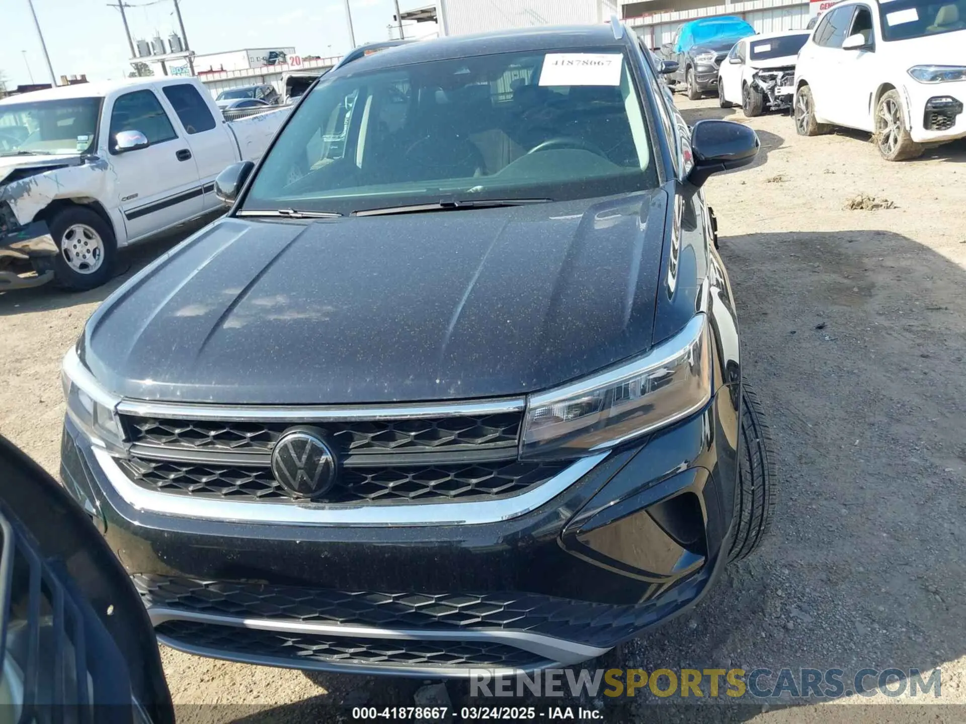 12 fotografías del automóvil dañado 3VVSX7B22RM016868 VOLKSWAGEN TAOS 2024