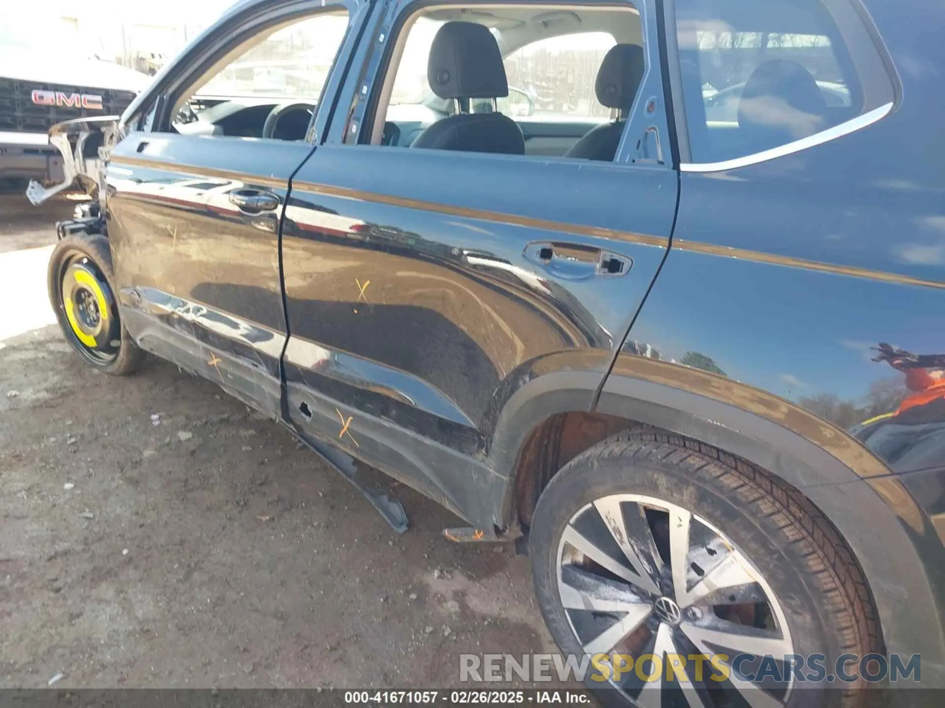 18 fotografías del automóvil dañado 3VVSX7B27RM008622 VOLKSWAGEN TAOS 2024