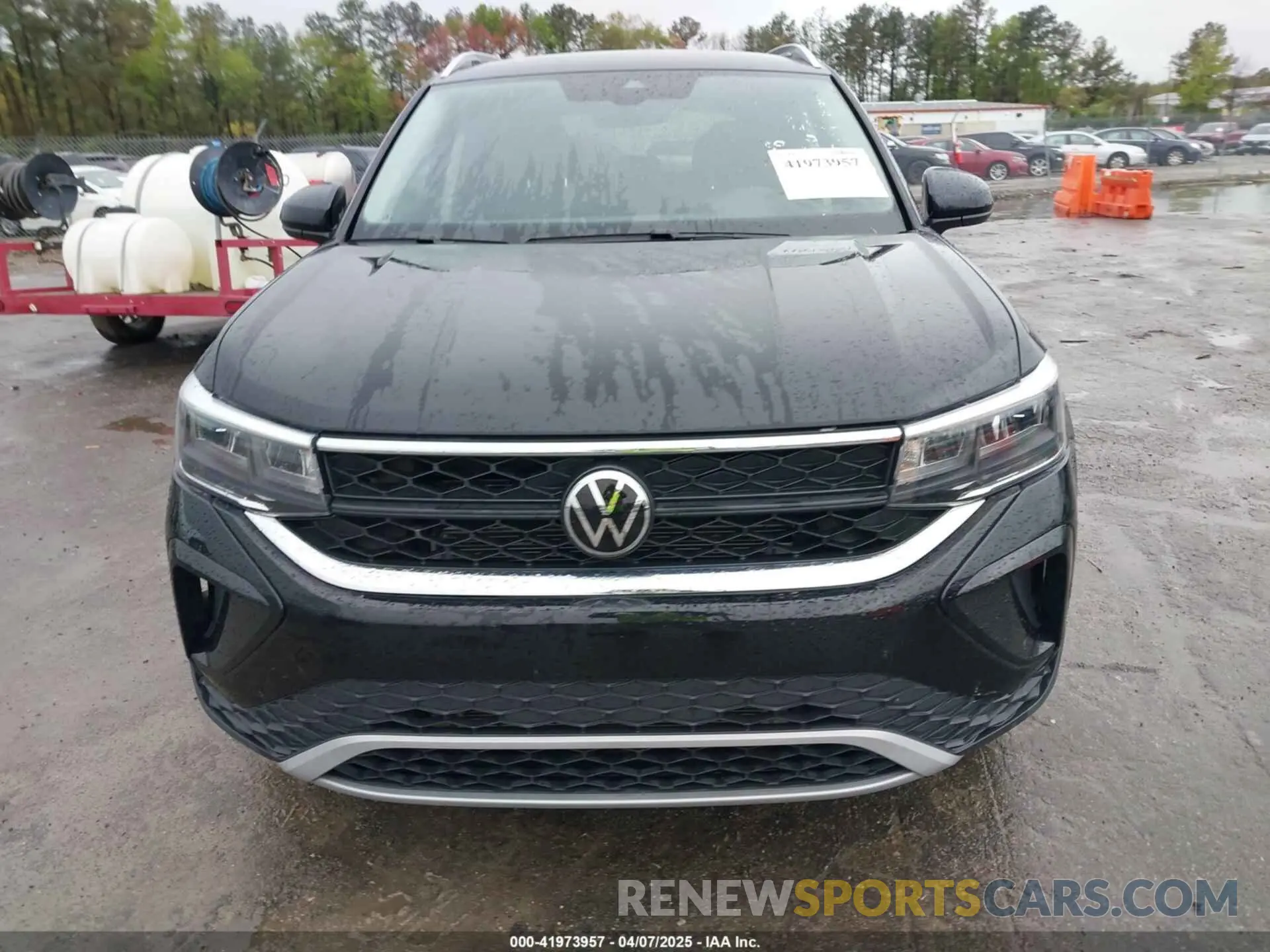 12 fotografías del automóvil dañado 3VVSX7B27RM019264 VOLKSWAGEN TAOS 2024