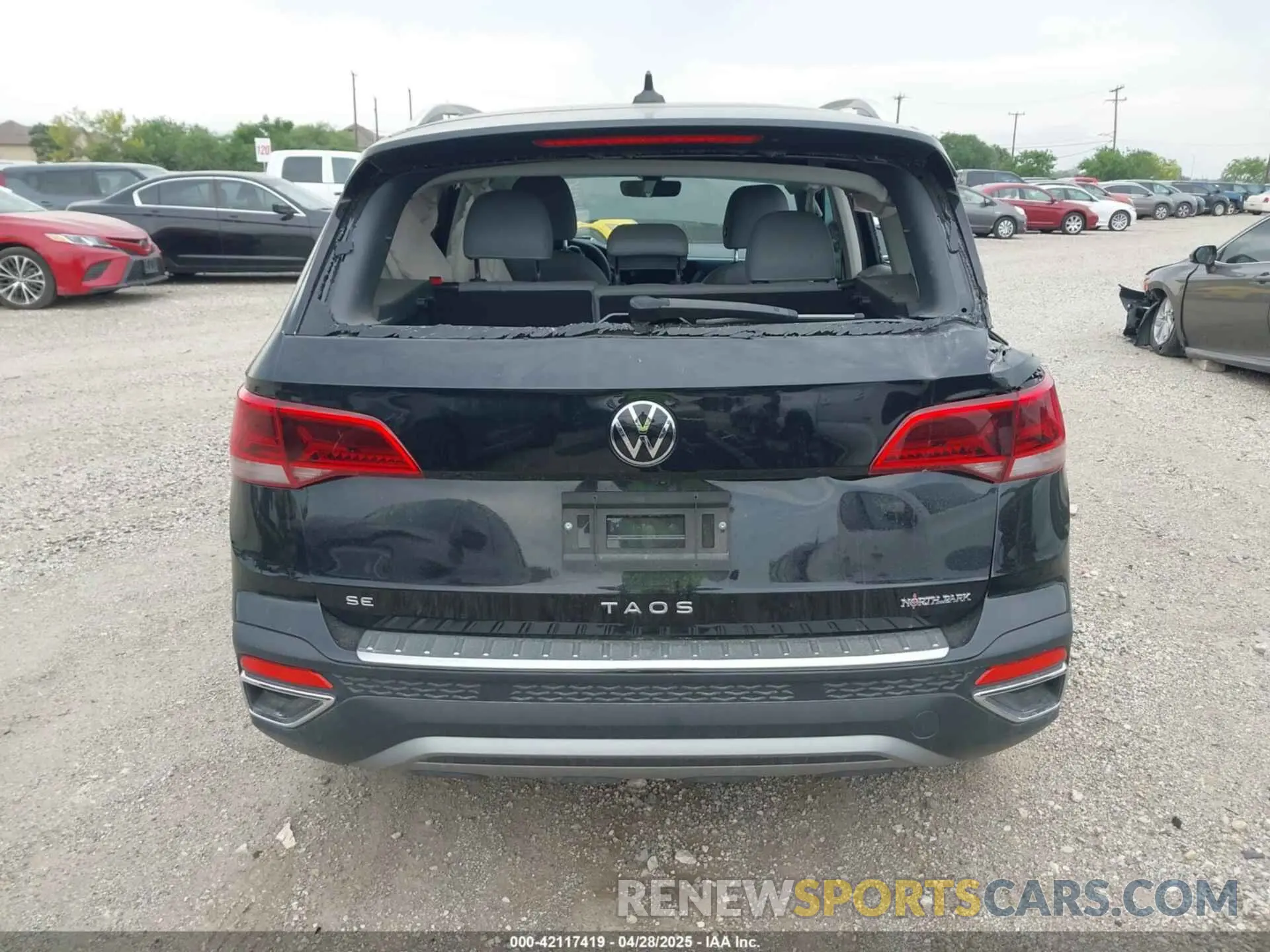 17 fotografías del automóvil dañado 3VVSX7B27RM064253 VOLKSWAGEN TAOS 2024