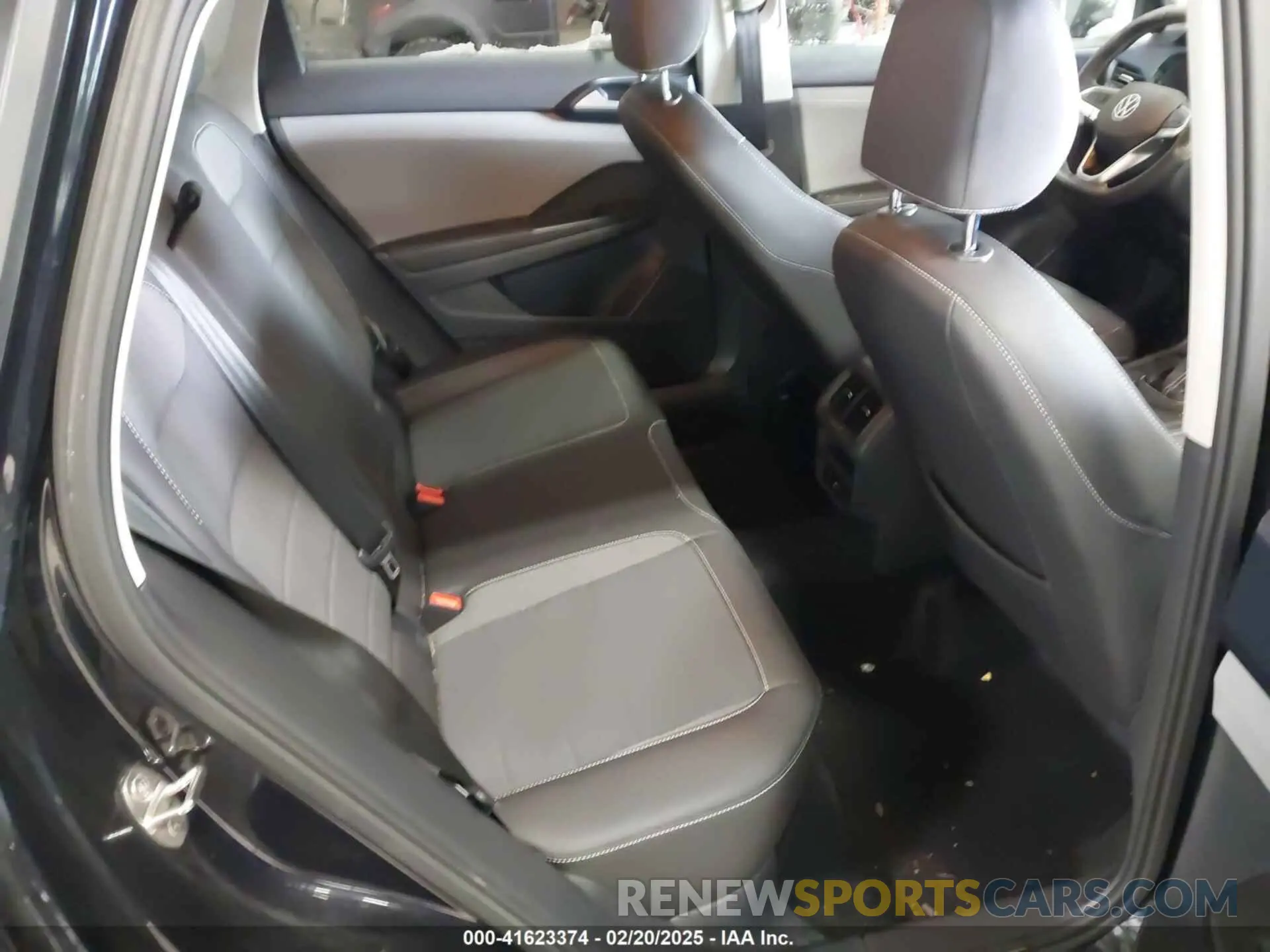 8 fotografías del automóvil dañado 3VVUX7B24RM044079 VOLKSWAGEN TAOS 2024