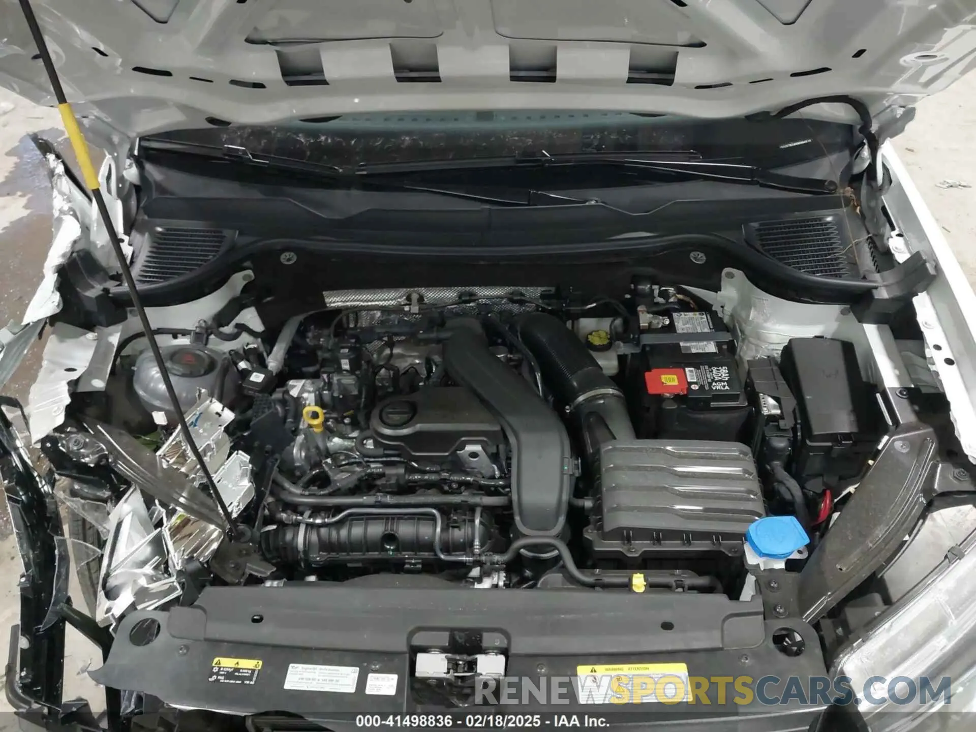 10 fotografías del automóvil dañado 3VVUX7B28RM064514 VOLKSWAGEN TAOS 2024