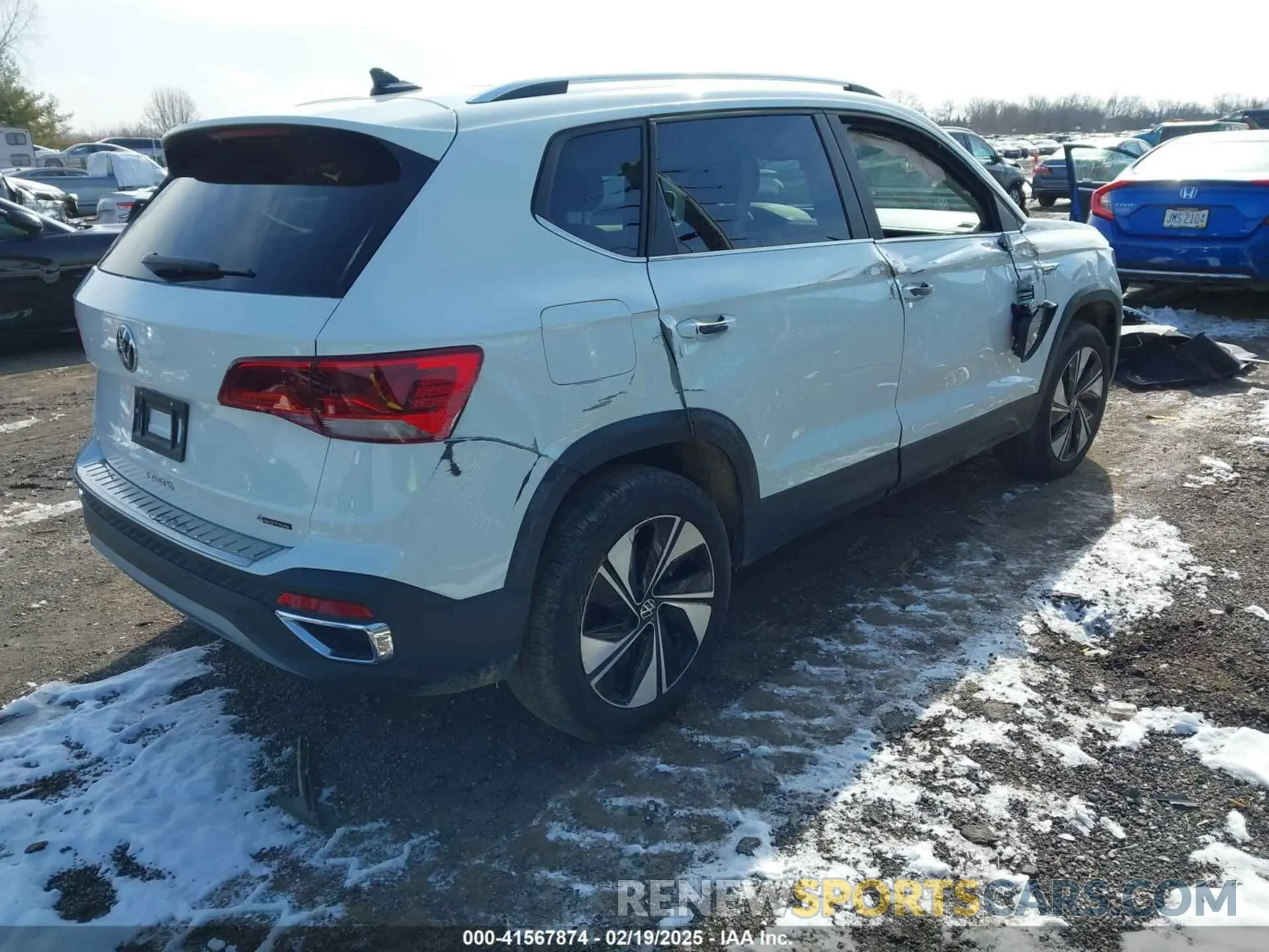 4 fotografías del automóvil dañado 3VVVX7B23RM061220 VOLKSWAGEN TAOS 2024