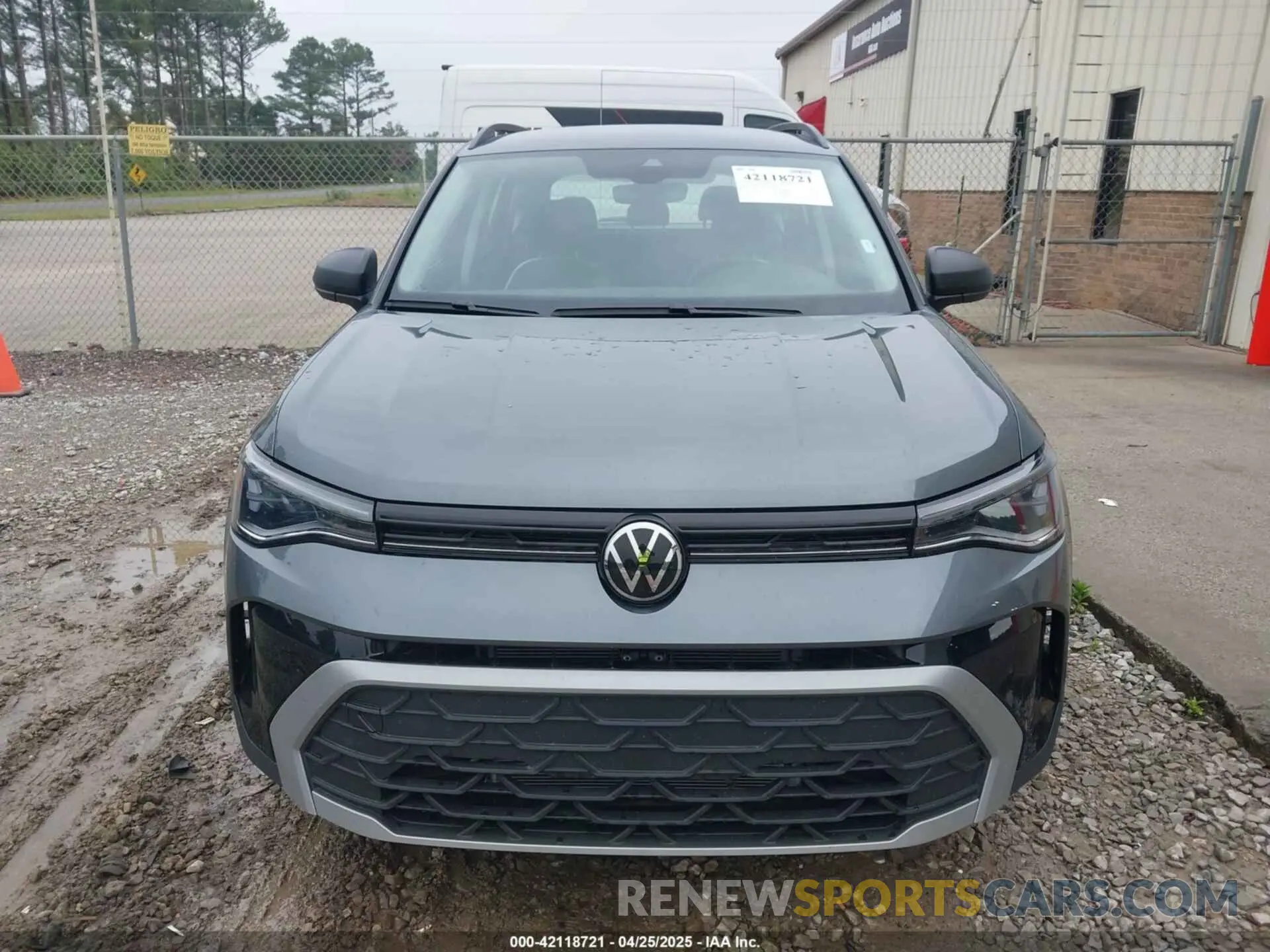 12 fotografías del automóvil dañado 3VV5C7B24SM004848 VOLKSWAGEN TAOS 2025