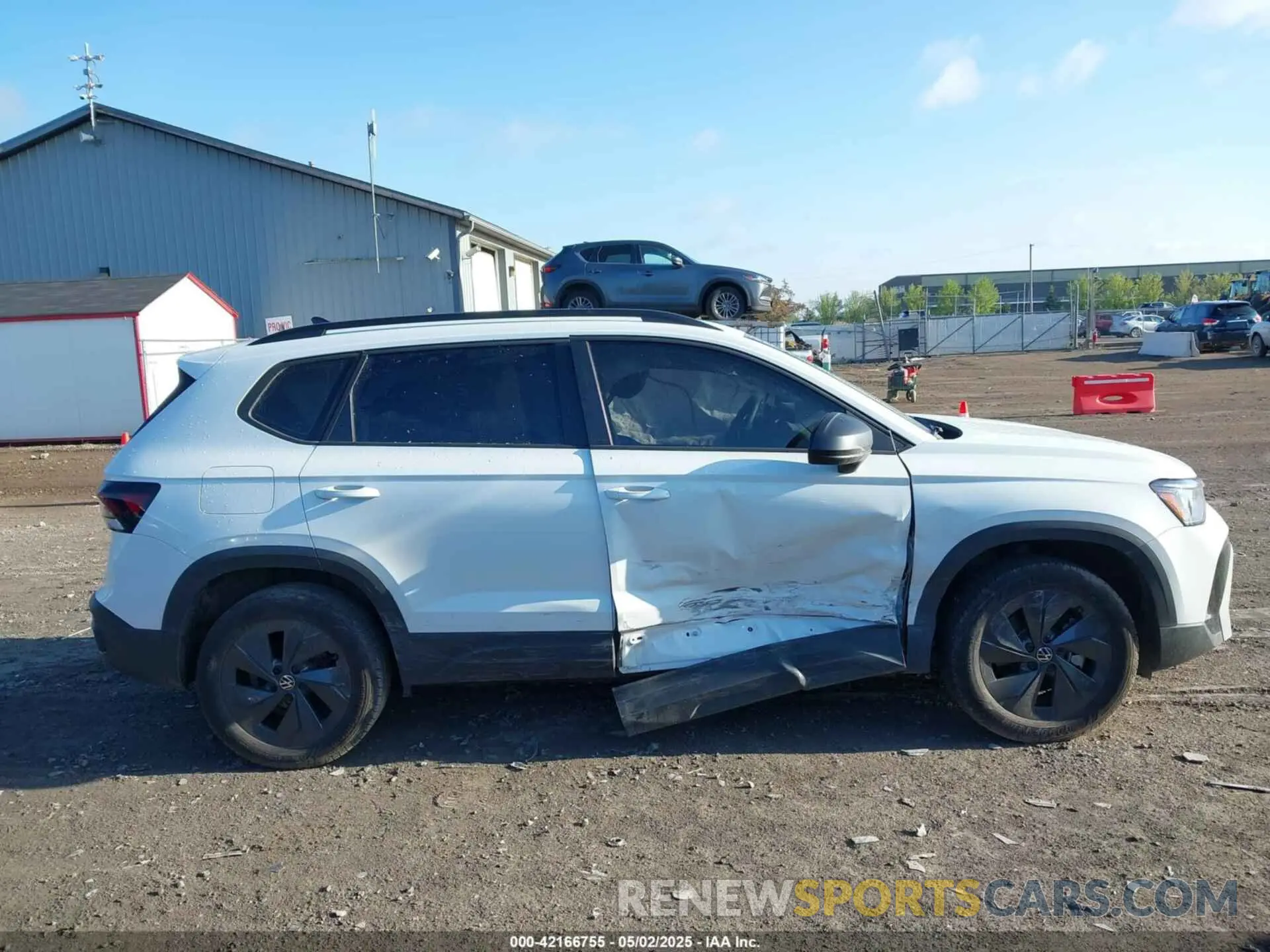 13 fotografías del automóvil dañado 3VV5C7B27SM010322 VOLKSWAGEN TAOS 2025