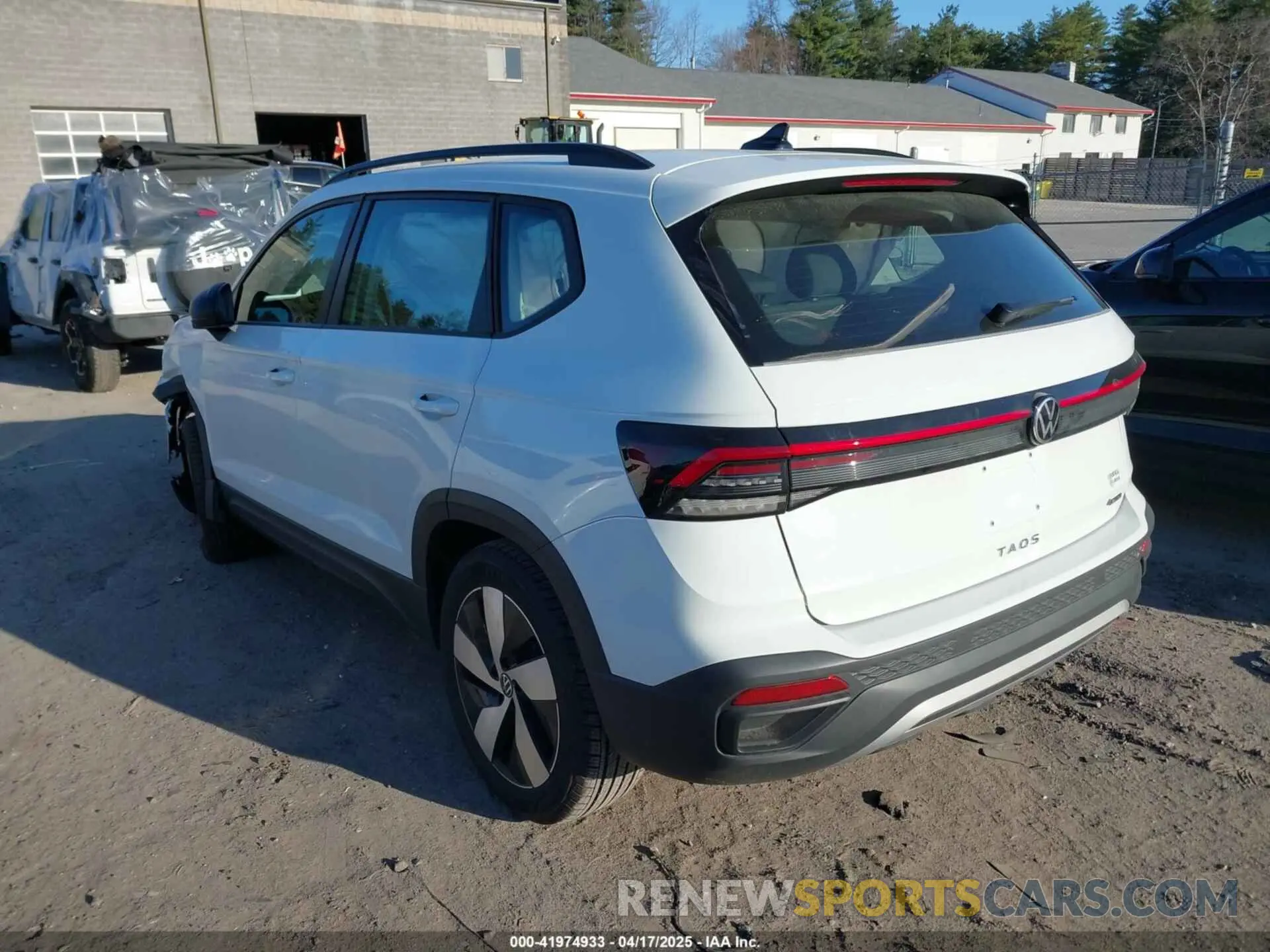 14 fotografías del automóvil dañado 3VV8C7B2XSM015561 VOLKSWAGEN TAOS 2025