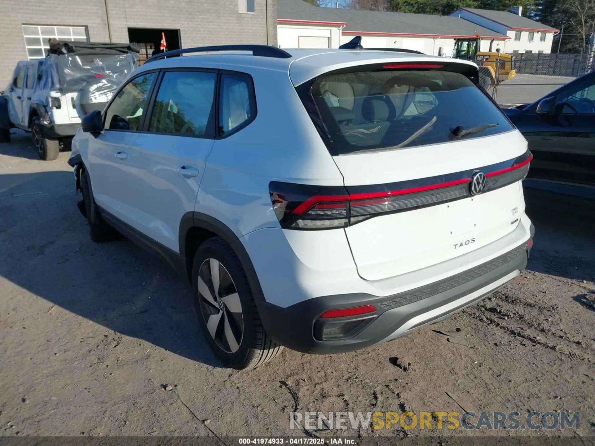 3 fotografías del automóvil dañado 3VV8C7B2XSM015561 VOLKSWAGEN TAOS 2025