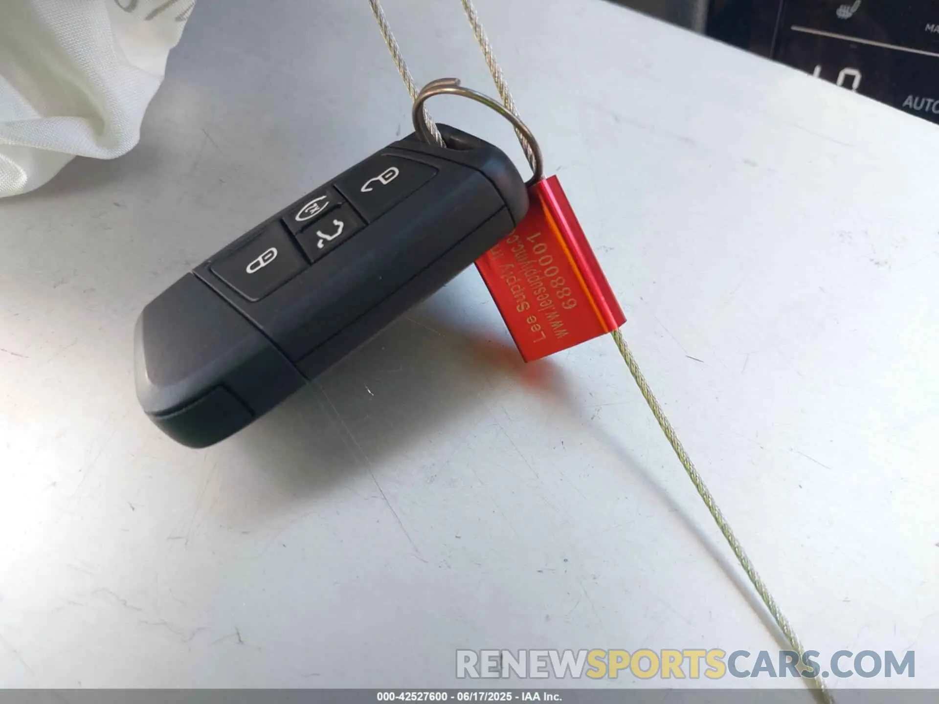 11 fotografías del automóvil dañado 3VVSC7B29SM027173 VOLKSWAGEN TAOS 2025