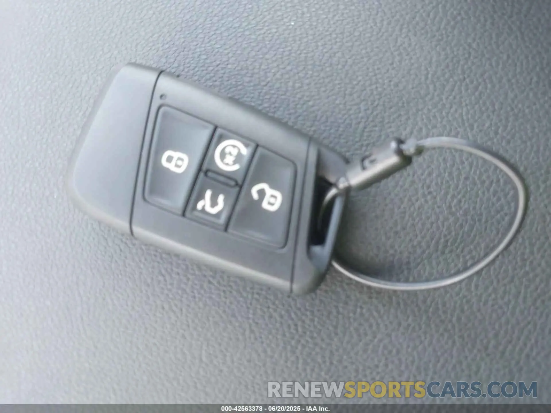 11 fotografías del automóvil dañado 3VVUC7B21SM044655 VOLKSWAGEN TAOS 2025
