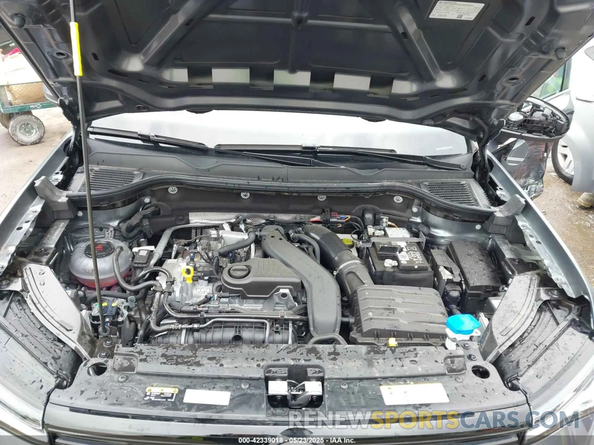 10 fotografías del automóvil dañado 3VVUC7B23SM006148 VOLKSWAGEN TAOS 2025