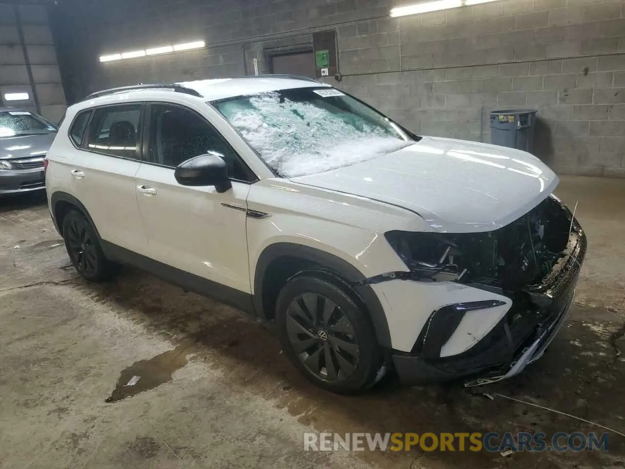 4 fotografías del automóvil dañado 3VVAX7B25NM079338 VOLKSWAGEN TAOS S 2022
