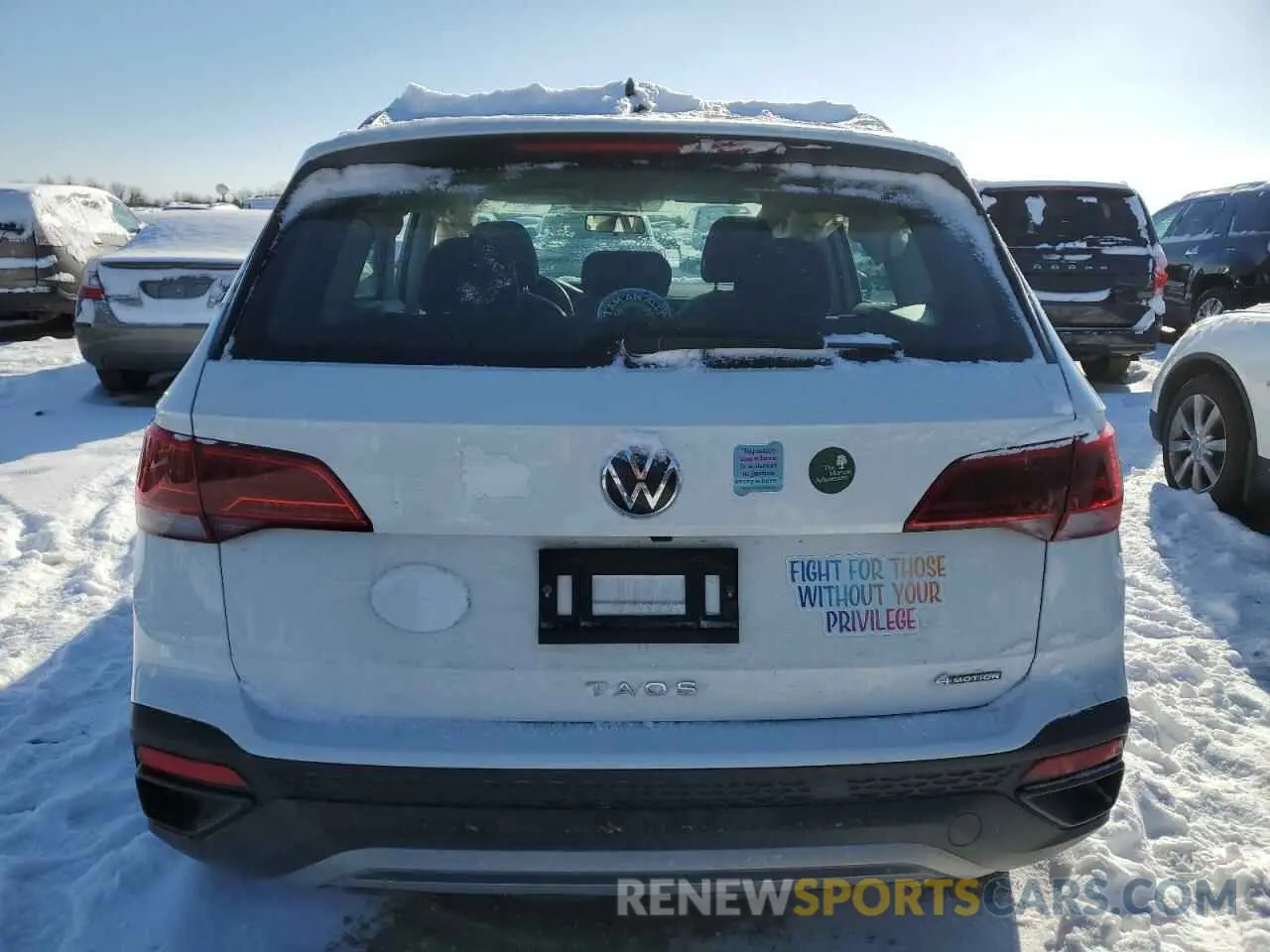 6 fotografías del automóvil dañado 3VVAX7B27NM077185 VOLKSWAGEN TAOS S 2022