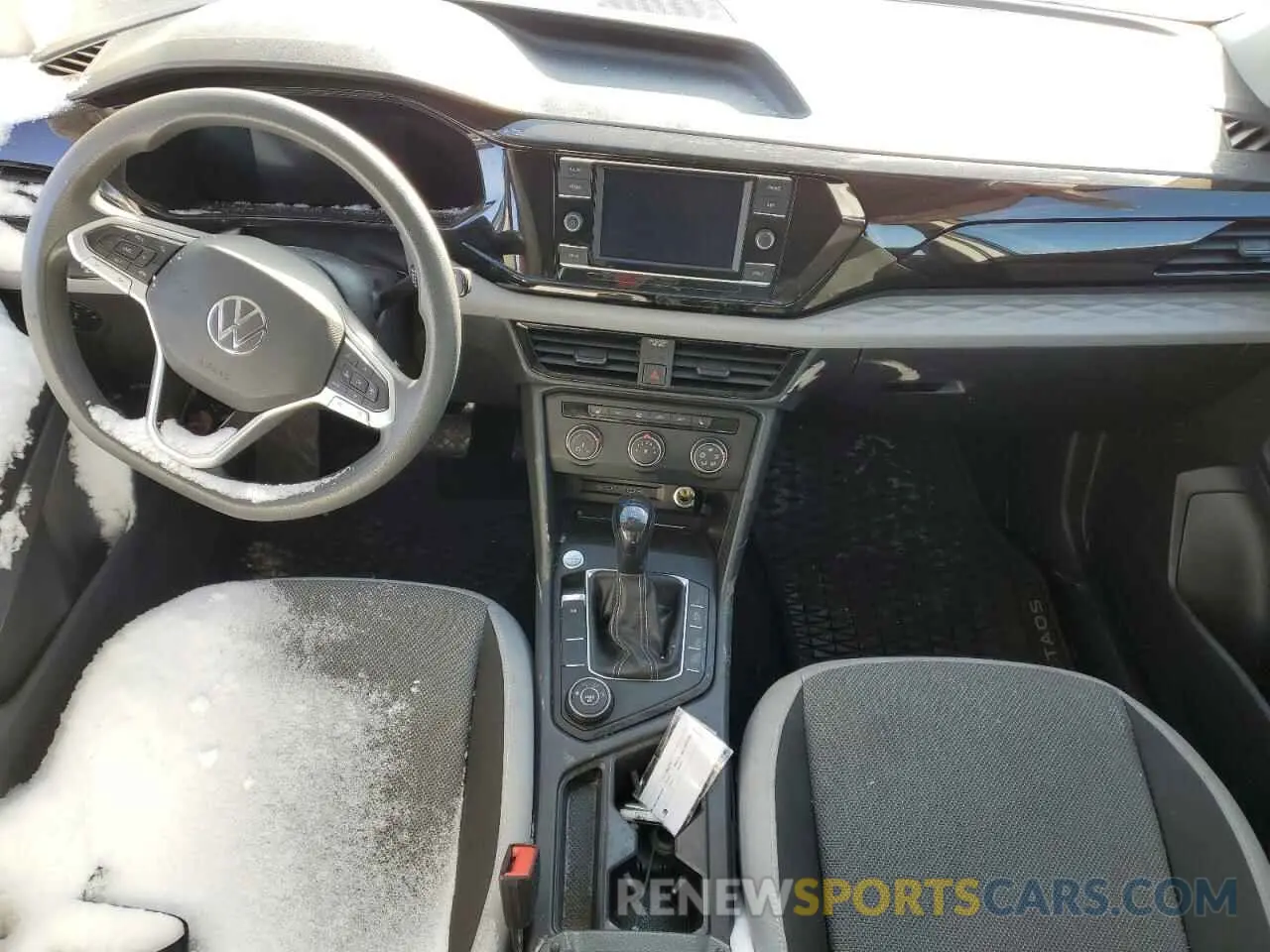 8 fotografías del automóvil dañado 3VVAX7B27NM077185 VOLKSWAGEN TAOS S 2022