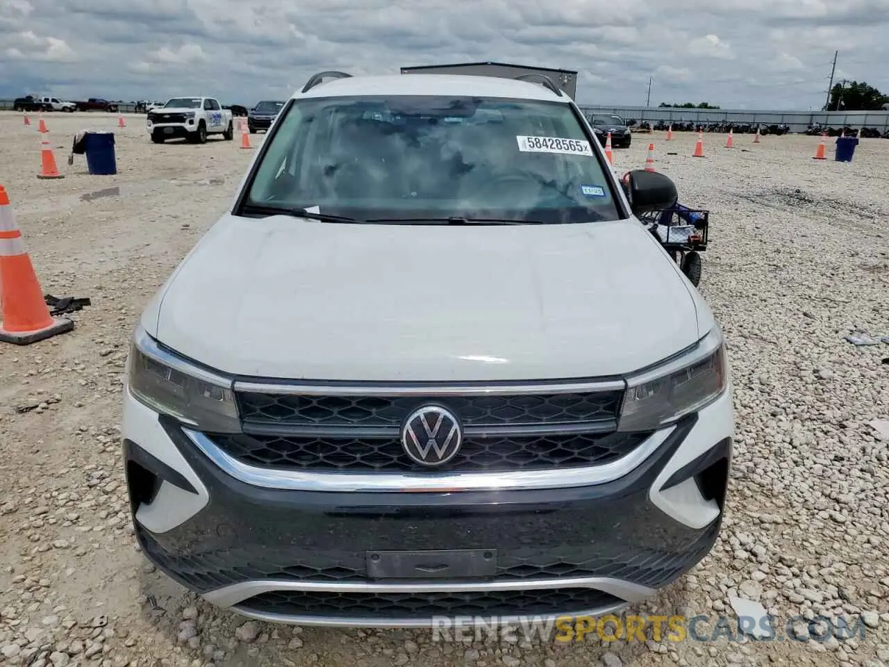 5 fotografías del automóvil dañado 3VVCX7B2XNM029320 VOLKSWAGEN TAOS S 2022