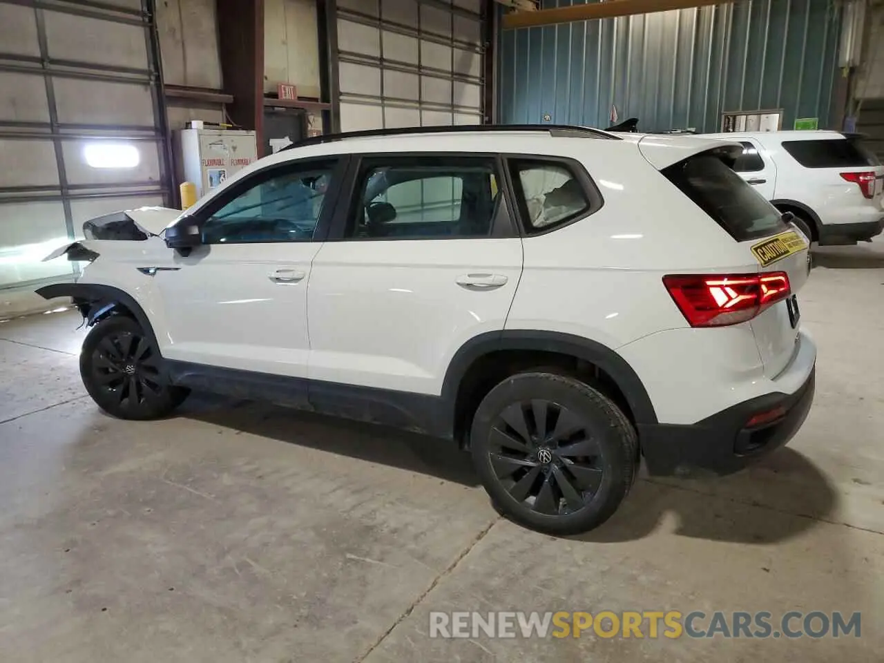 2 fotografías del automóvil dañado 3VVDX7B20PM319931 VOLKSWAGEN TAOS S 2023