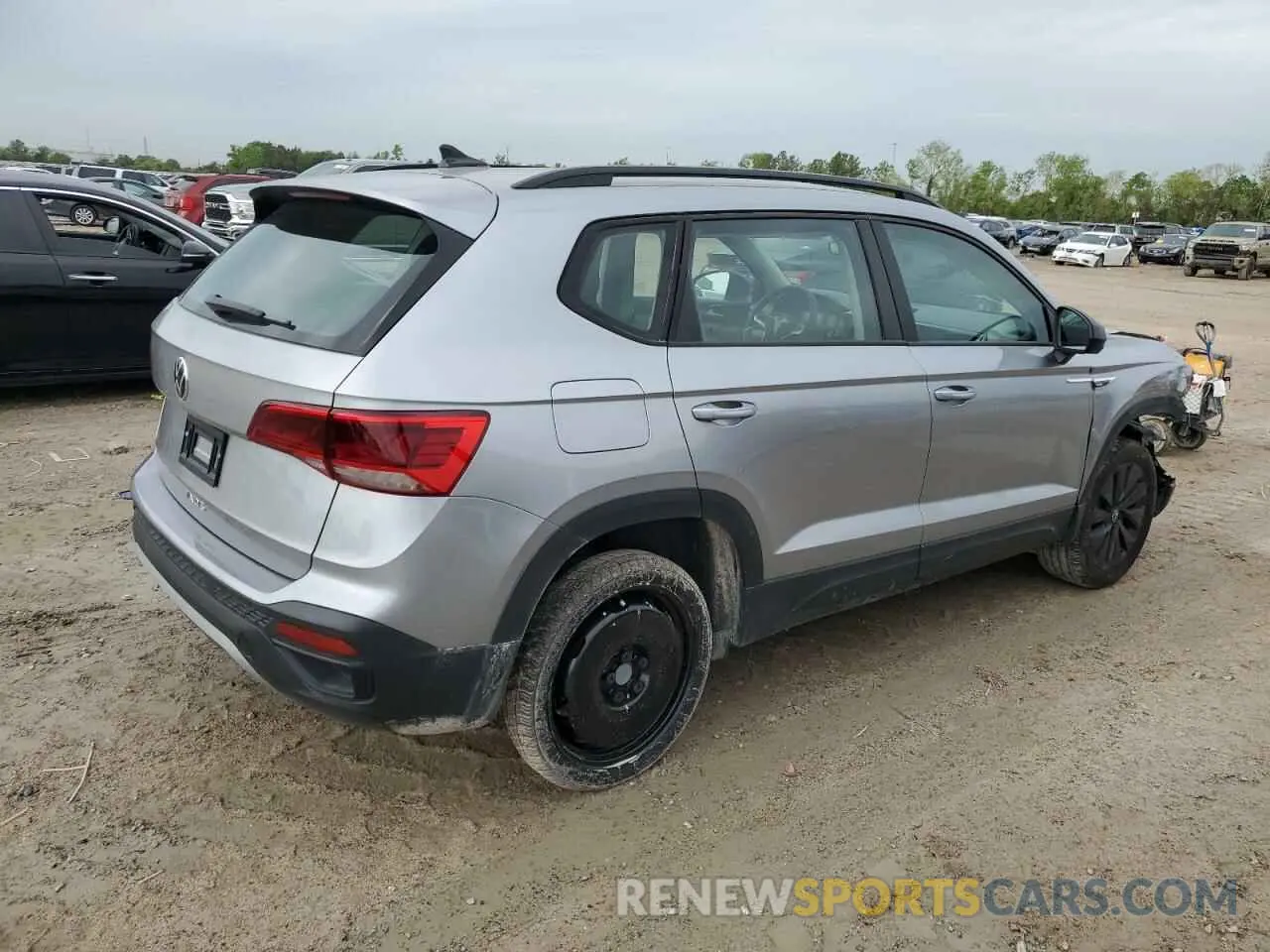 3 fotografías del automóvil dañado 3VV5X7B20RM104508 VOLKSWAGEN TAOS S 2024