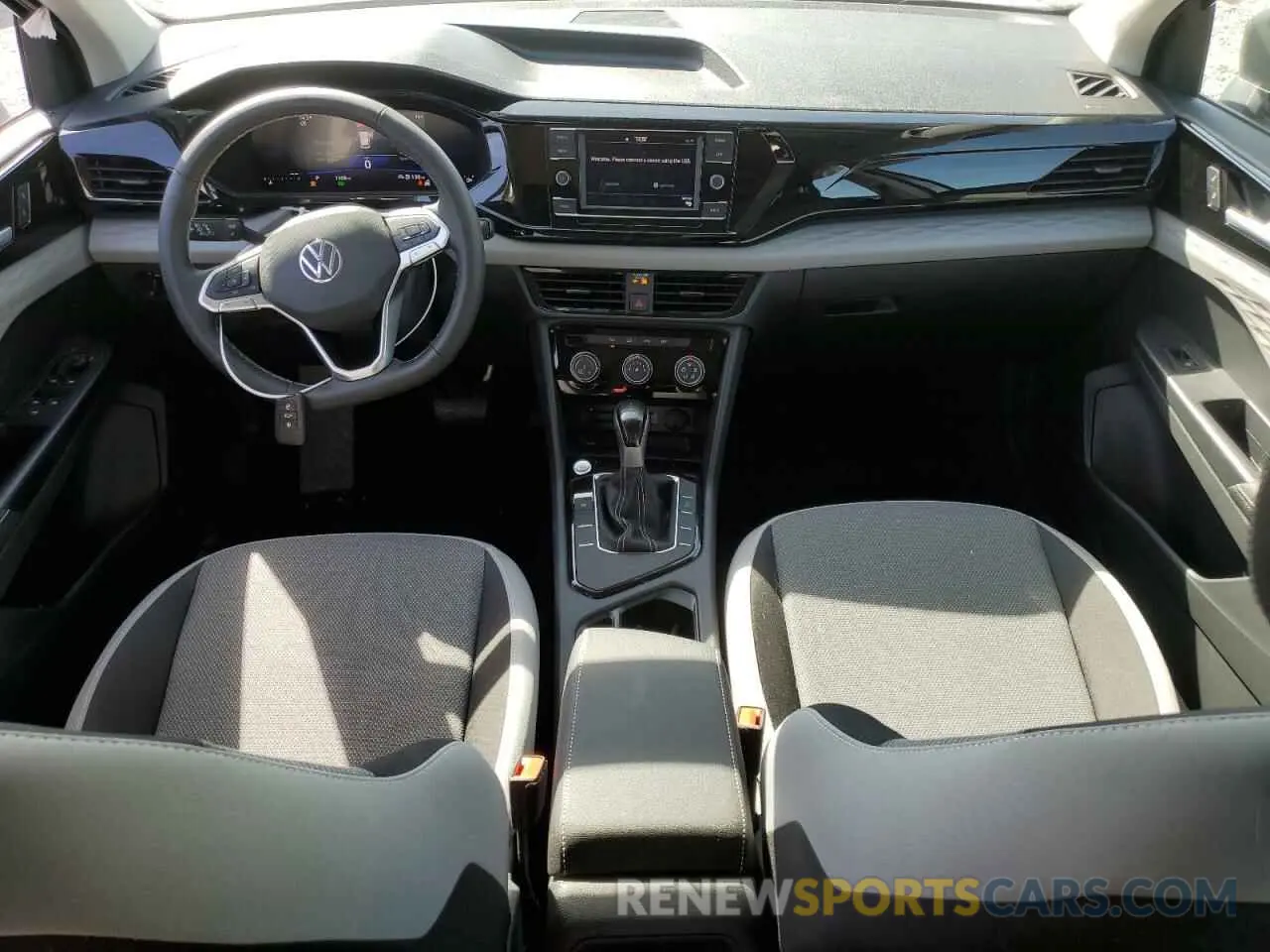 8 fotografías del automóvil dañado 3VV5X7B20RM112348 VOLKSWAGEN TAOS S 2024